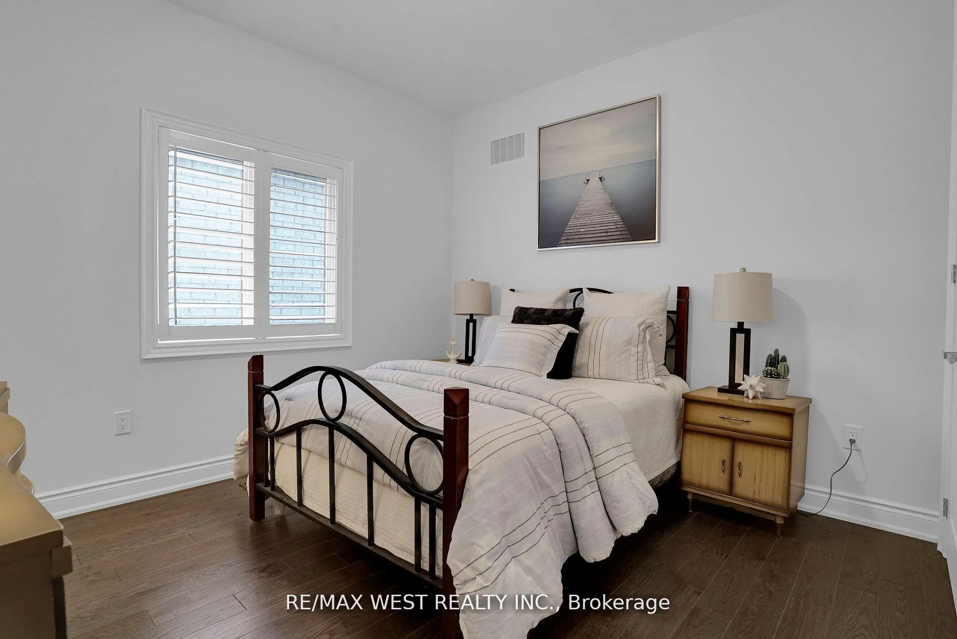 Photo 24 of 84 Zenith Avenue, Vaughan, Kleinburg — HOMEH