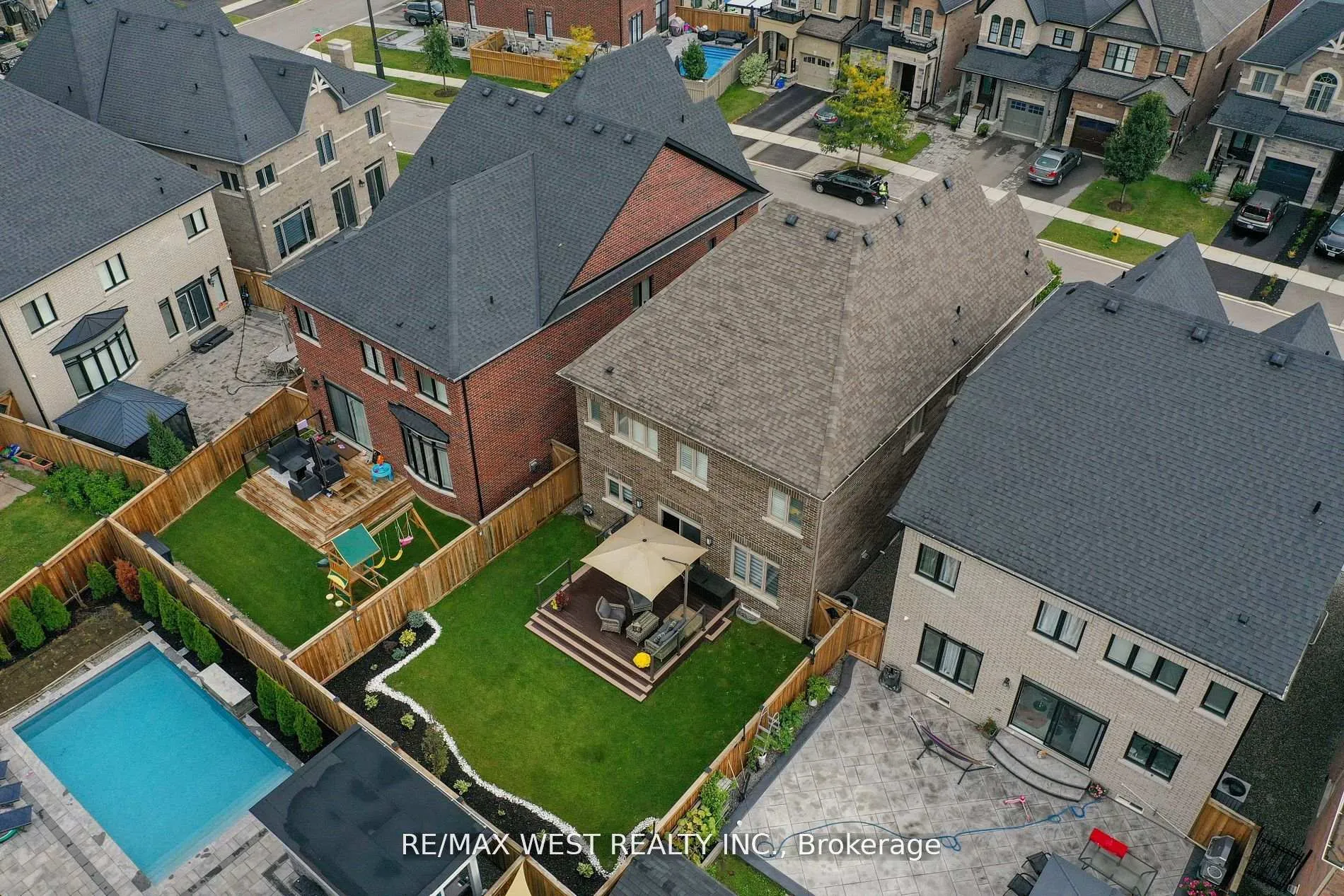 Photo 33 of 84 Zenith Avenue, Vaughan, Kleinburg — HOMEH