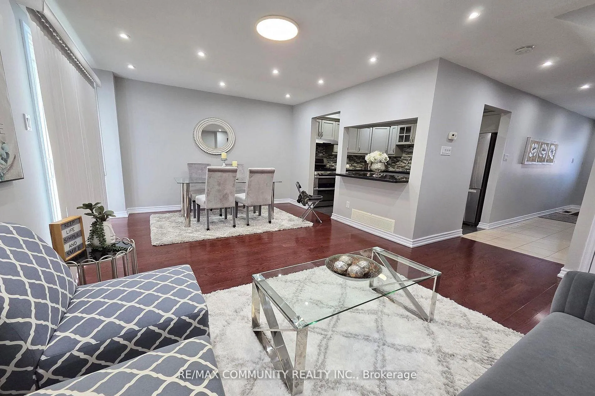 Photo 13 of 31 Stather Crescent, Markham, Milliken Mills East — HOMEH