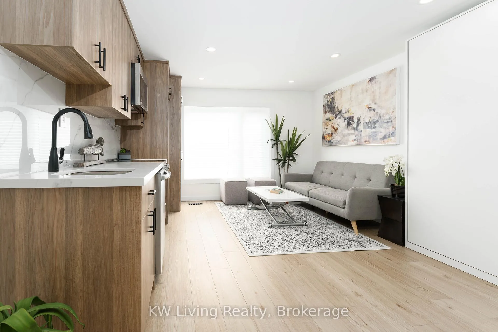 Photo 3 of Unit Laneway, 125 Chisholm Avenue, Toronto, Woodbine-Lumsden — HOMEH
