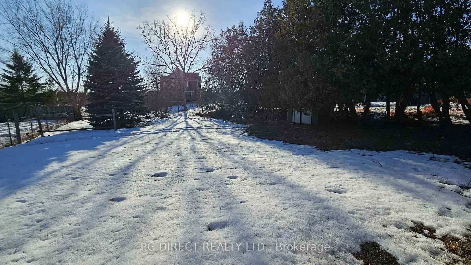 Photo 2 of Nelson Street, Clarington, Bowmanville — HOMEH