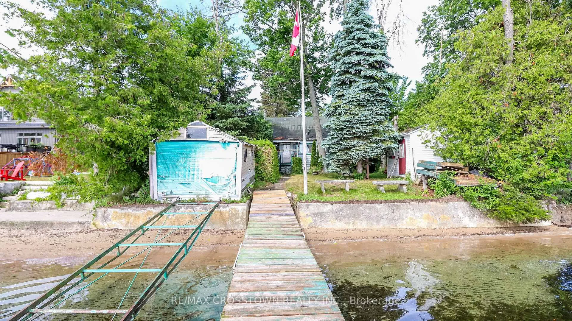 Photo 2 of 1895 Simcoe Boulevard, Innisfil, Alcona — HOMEH