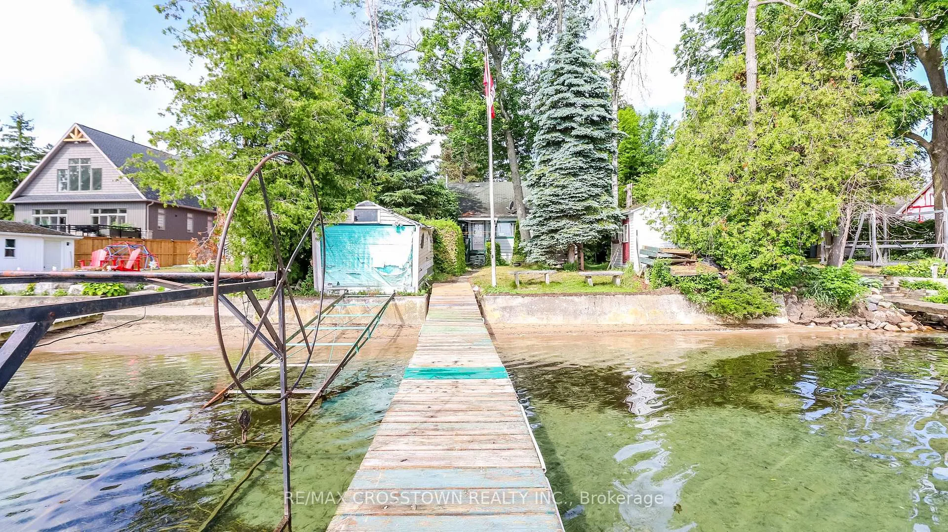 Photo 23 of 1895 Simcoe Boulevard, Innisfil, Alcona — HOMEH