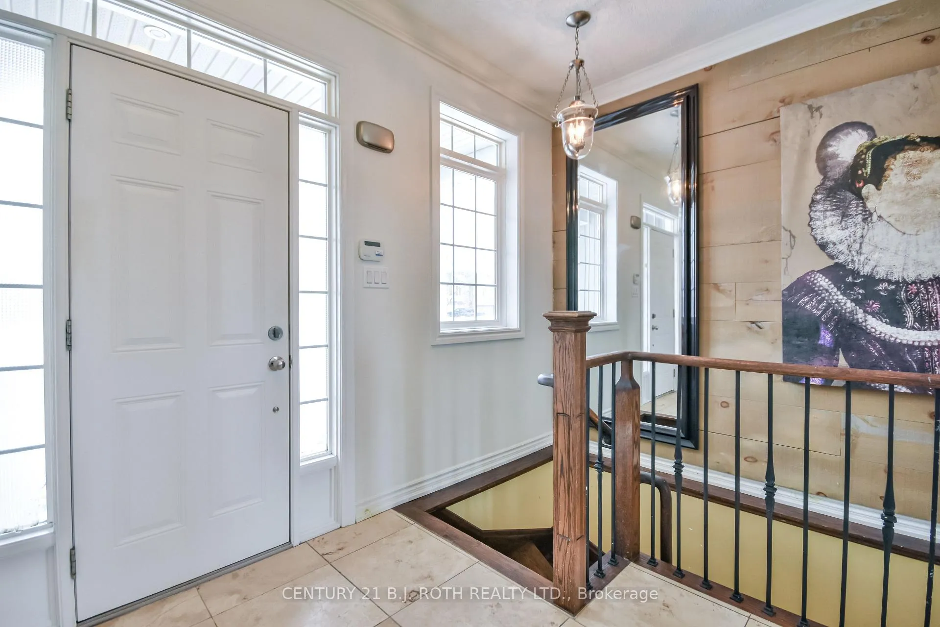 Photo 3 of 49 Athabaska Road, Barrie, Holly — HOMEH