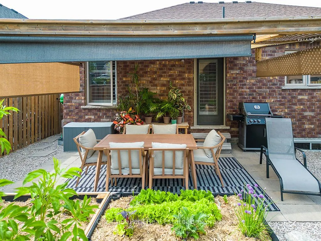 Photo 33 of 72 Hughes Street, Collingwood — HOMEH