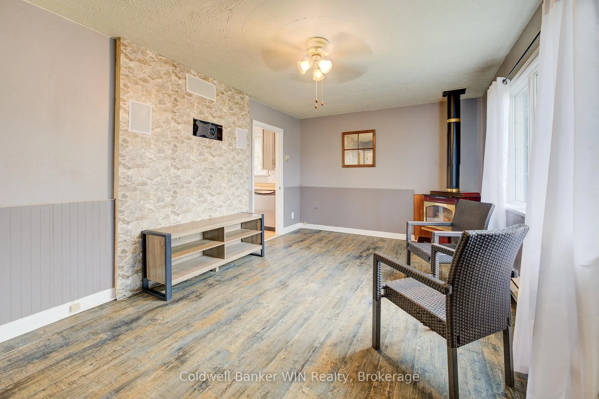 Photo 7 of 268 6th Street, Hanover — HOMEH