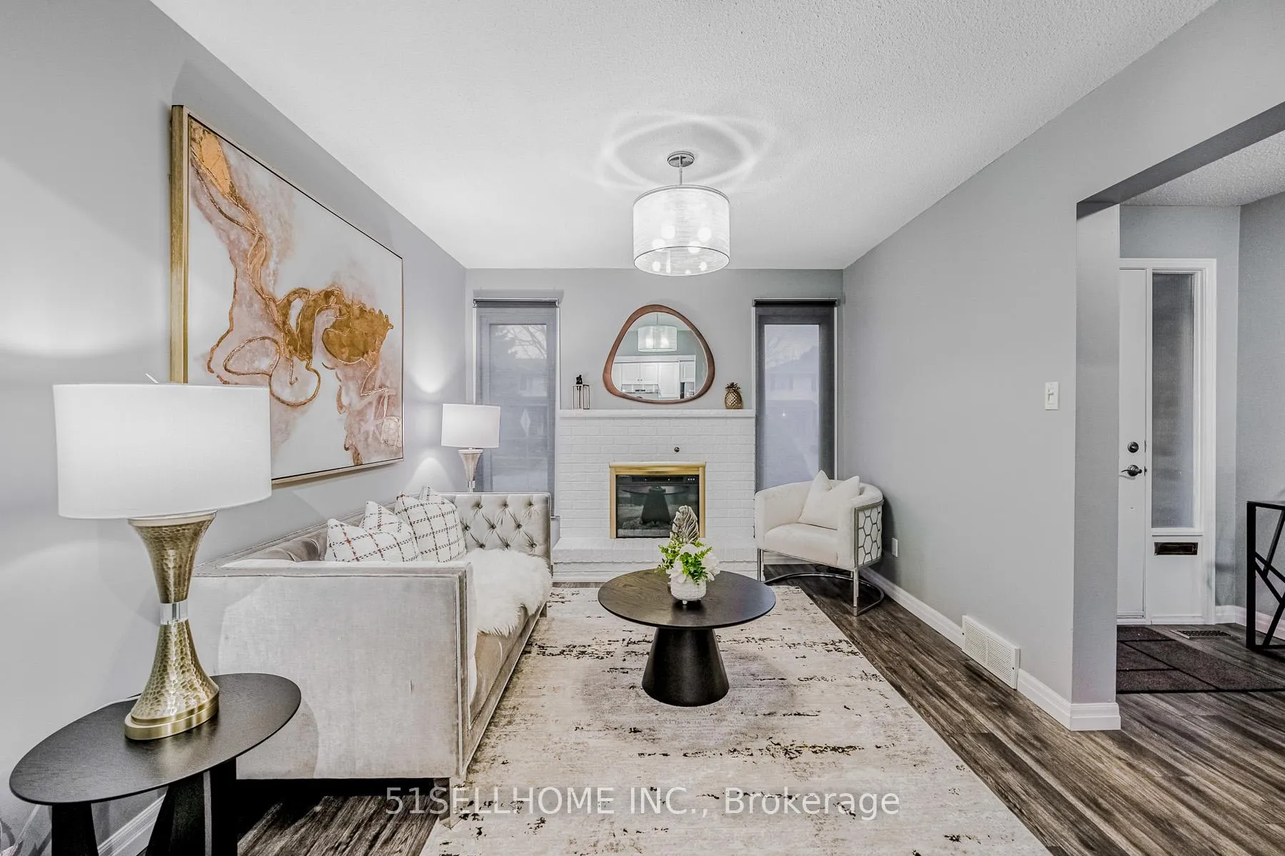 Photo 5 of 297 Beechlawn Drive, Waterloo — HOMEH