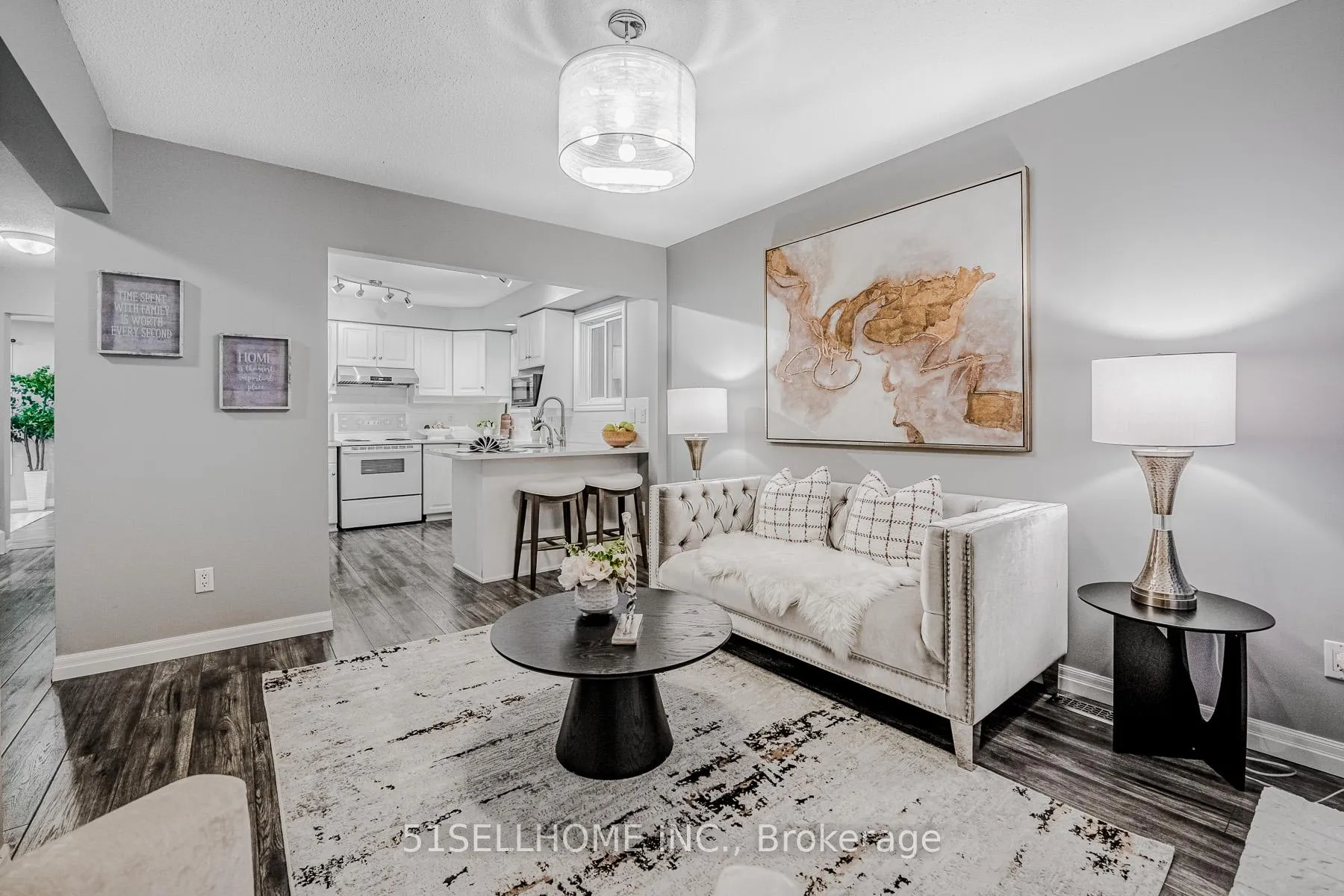 Photo 7 of 297 Beechlawn Drive, Waterloo — HOMEH