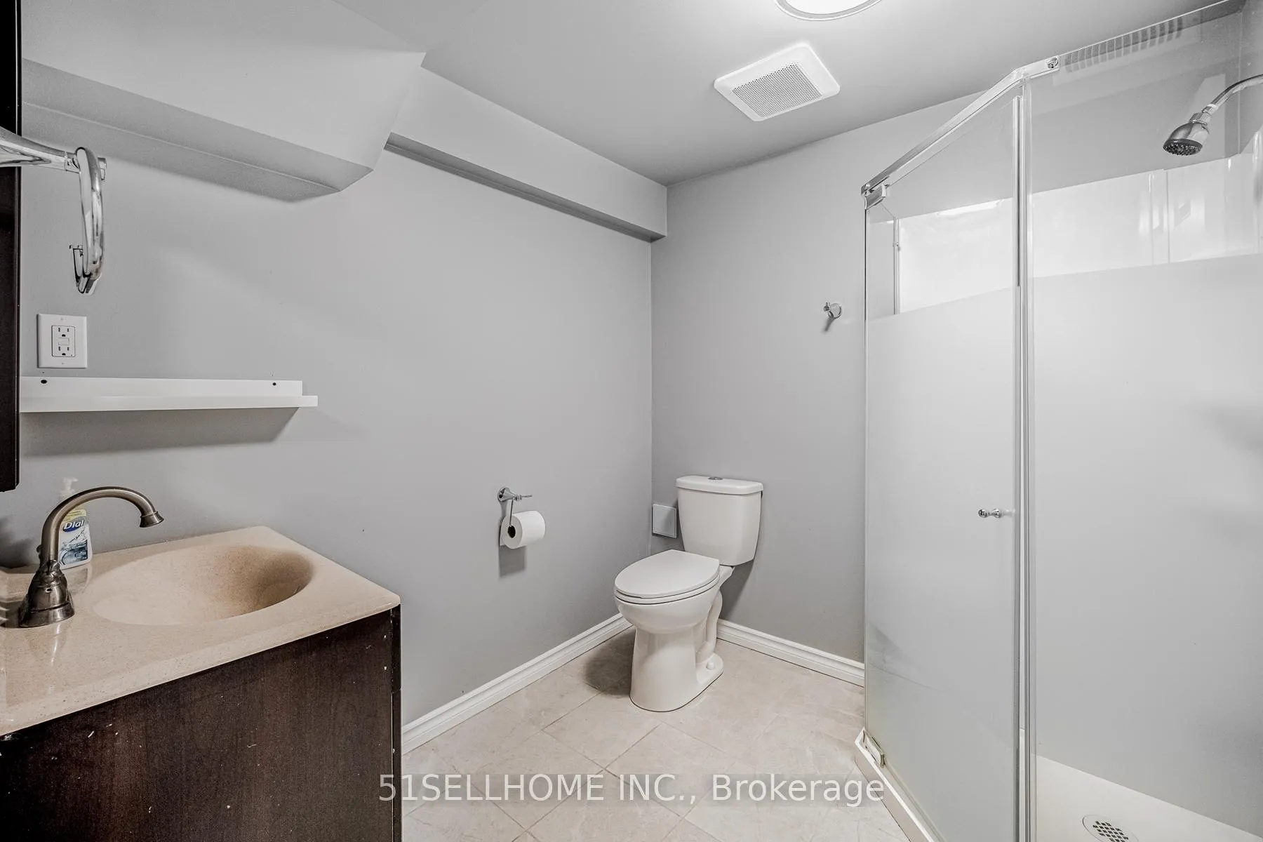 Photo 12 of 297 Beechlawn Drive, Waterloo — HOMEH