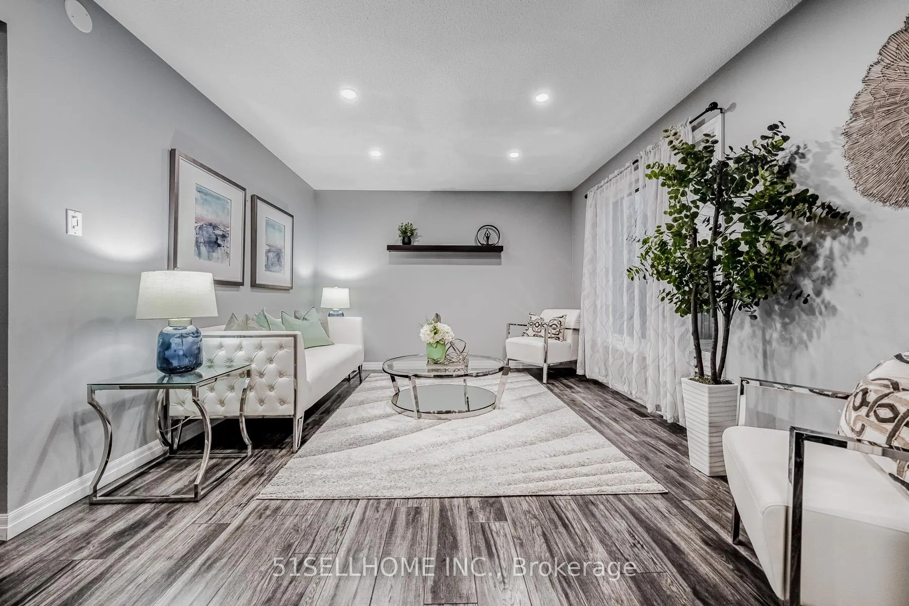 Photo 15 of 297 Beechlawn Drive, Waterloo — HOMEH