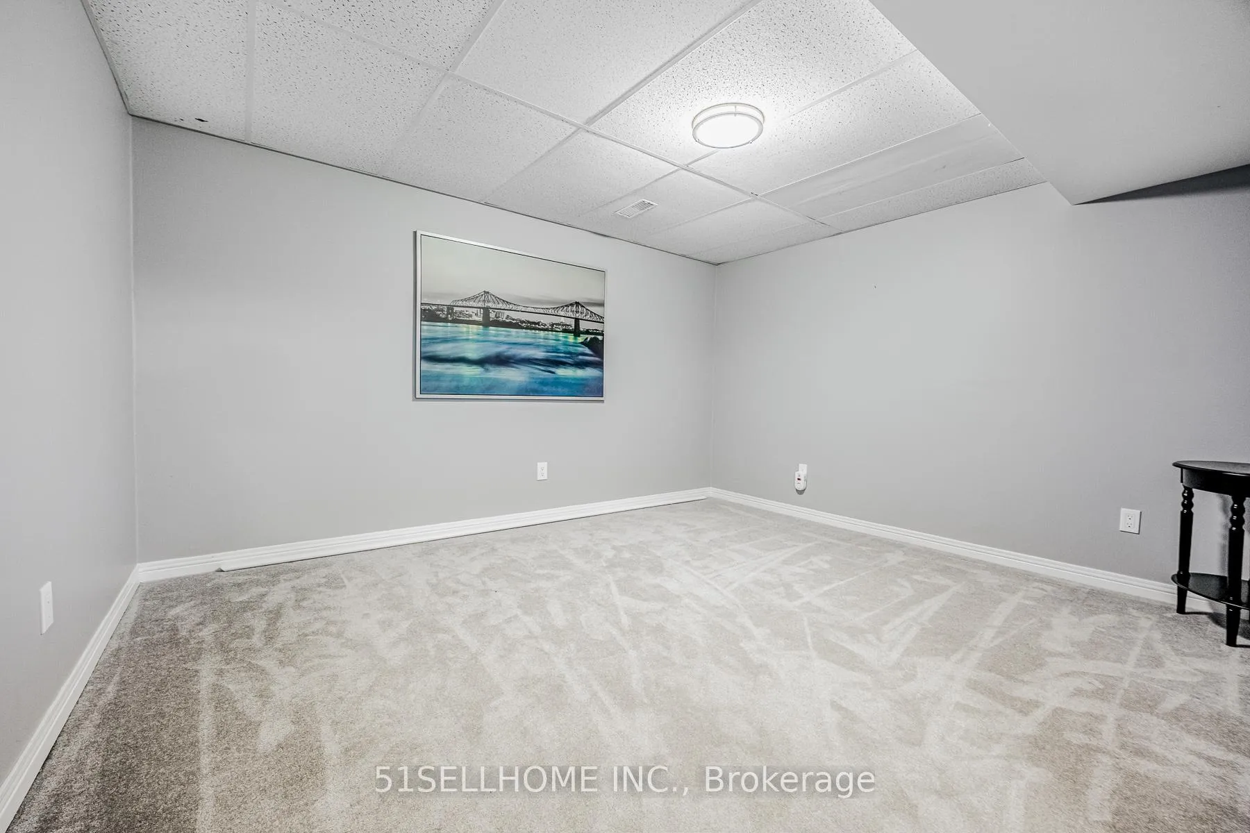 Photo 24 of 297 Beechlawn Drive, Waterloo — HOMEH