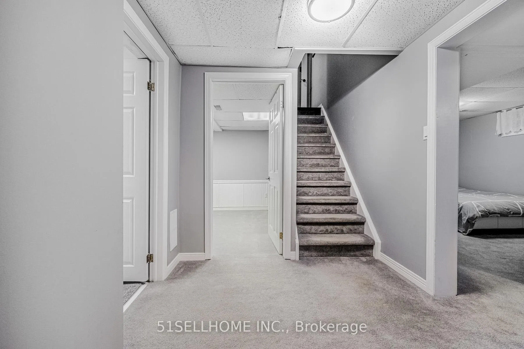 Photo 28 of 297 Beechlawn Drive, Waterloo — HOMEH