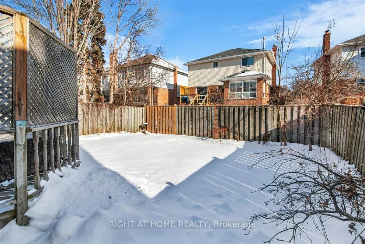 Photo 30 of 34 Bashford Road, Ajax, South West — HOMEH