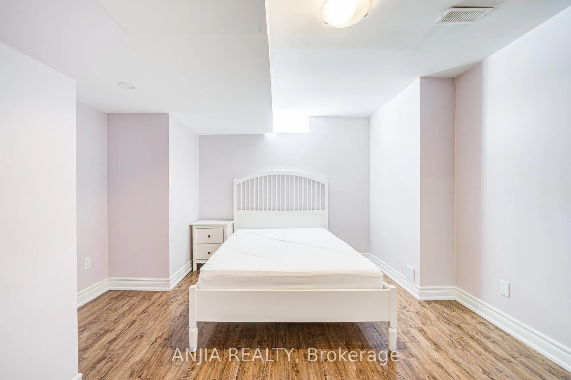 Photo 40 of 23 Arbourview Drive, Vaughan, Patterson — HOMEH