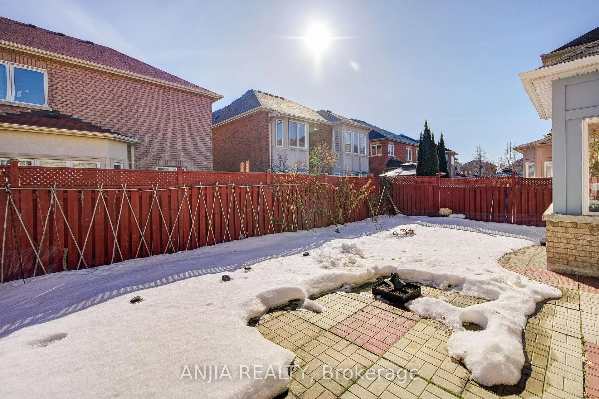 Photo 45 of 23 Arbourview Drive, Vaughan, Patterson — HOMEH