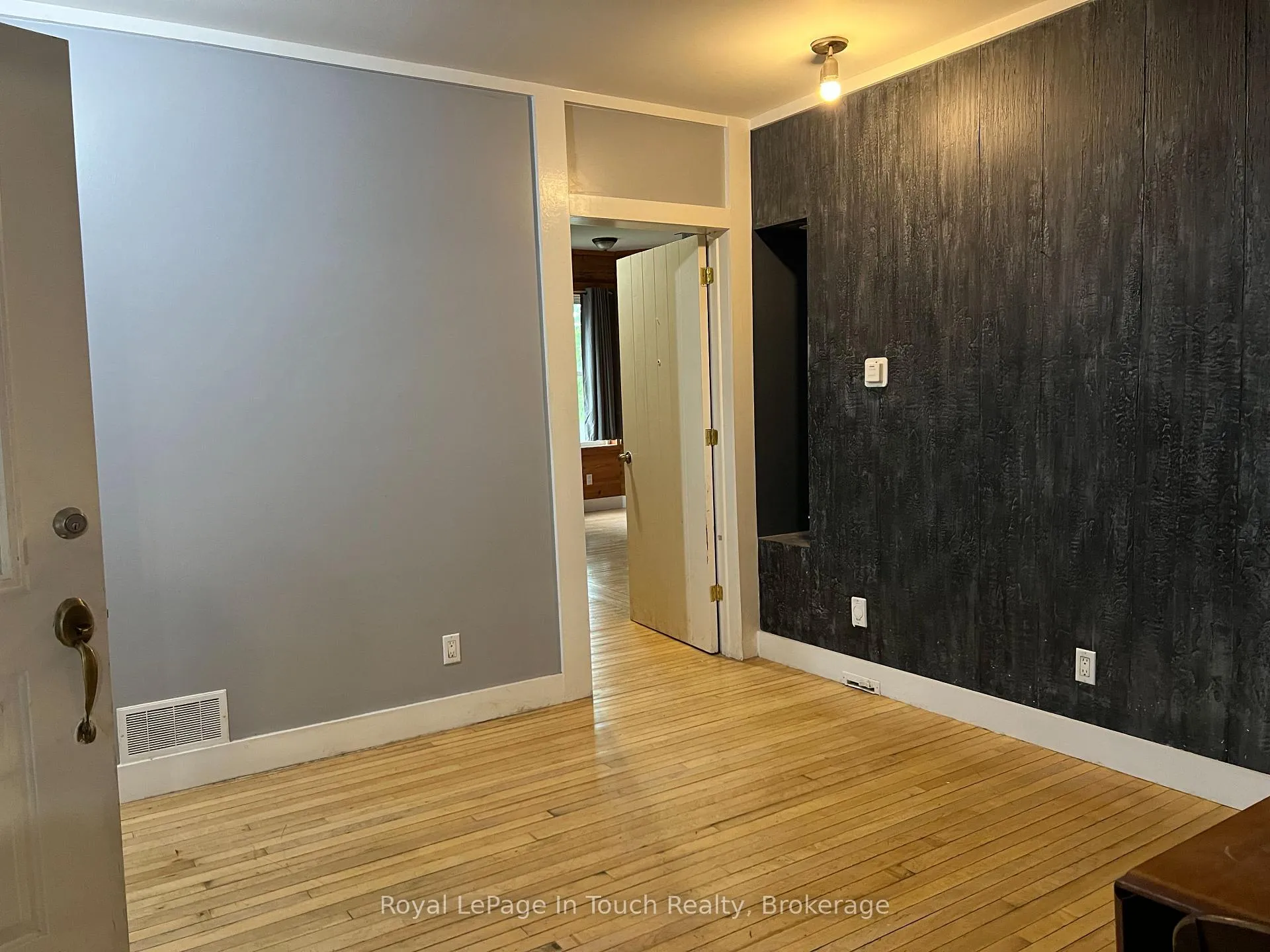 Photo 12 of 135 Jephson Street, Tay, Victoria Harbour — HOMEH