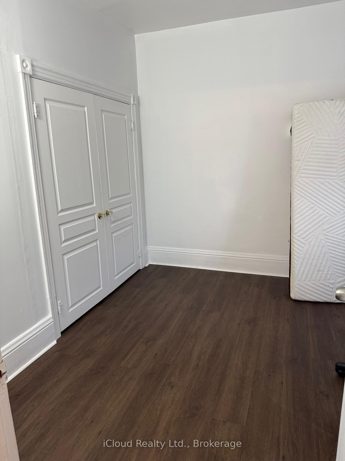 Photo 11 of Unit 3rd Flr, 5 Caithness Street W, Haldimand — HOMEH