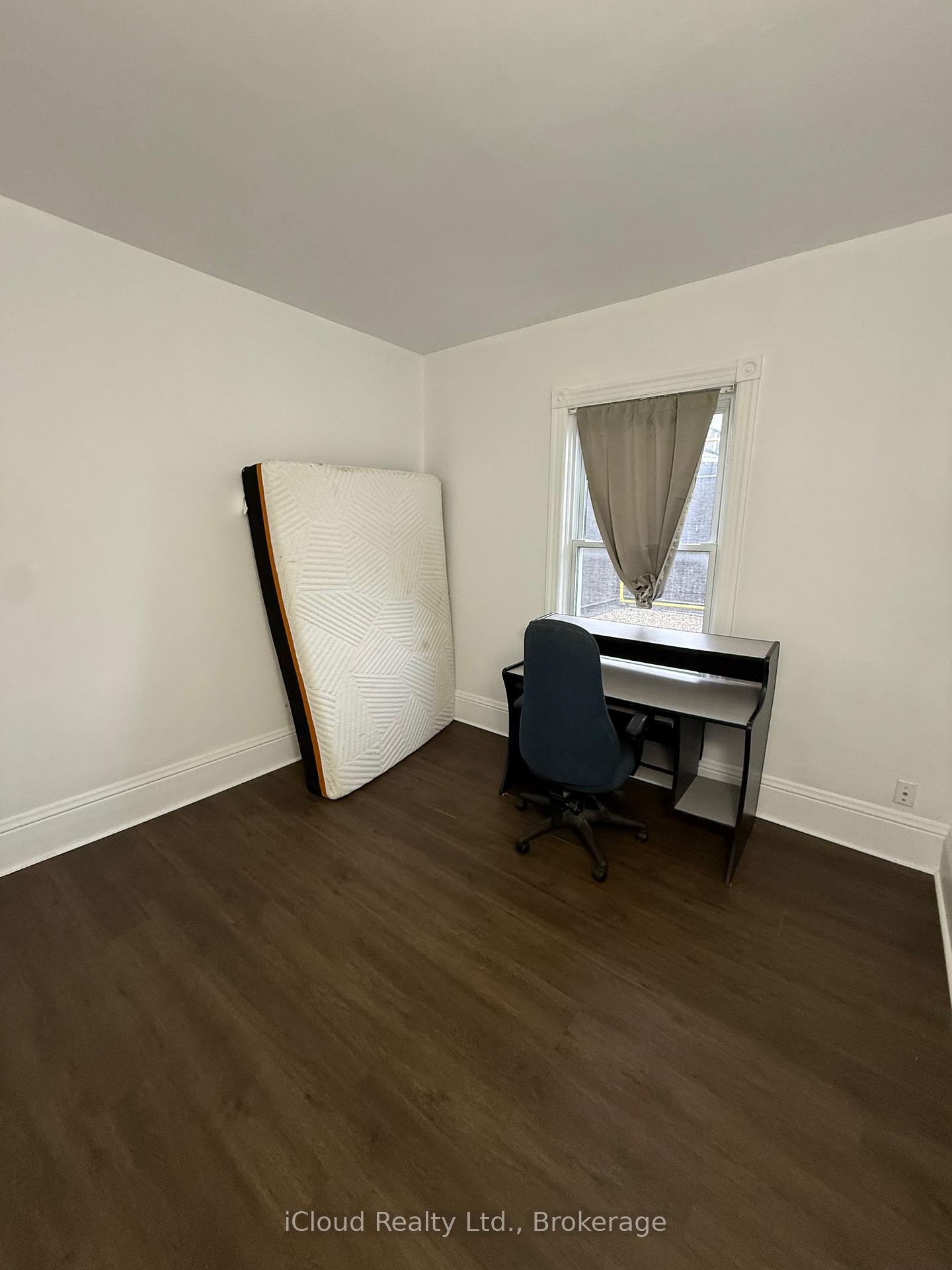 Photo 12 of Unit 3rd Flr, 5 Caithness Street W, Haldimand — HOMEH