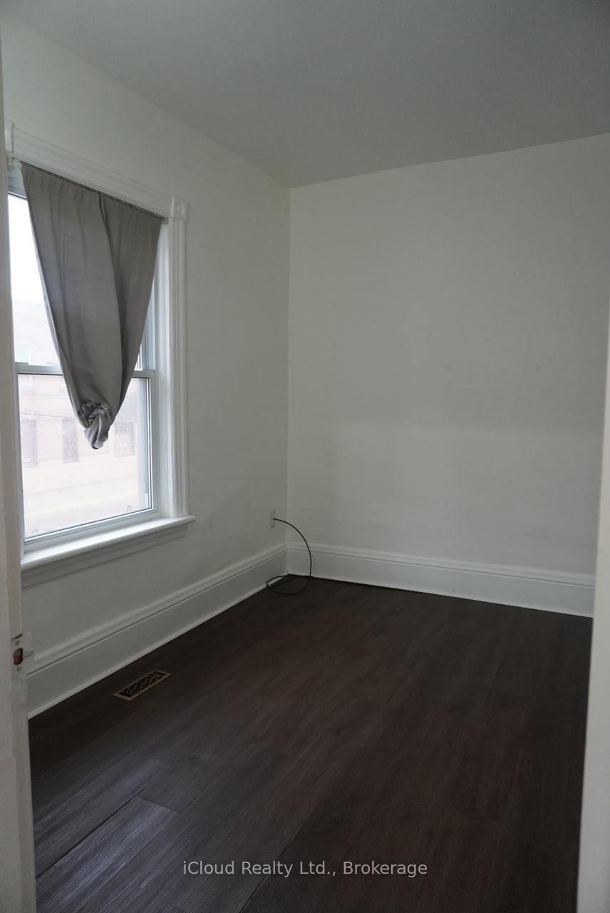 Photo 17 of Unit 3rd Flr, 5 Caithness Street W, Haldimand — HOMEH