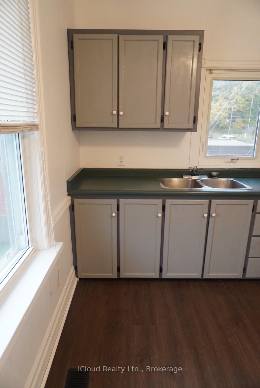 Photo 18 of Unit 3rd Flr, 5 Caithness Street W, Haldimand — HOMEH
