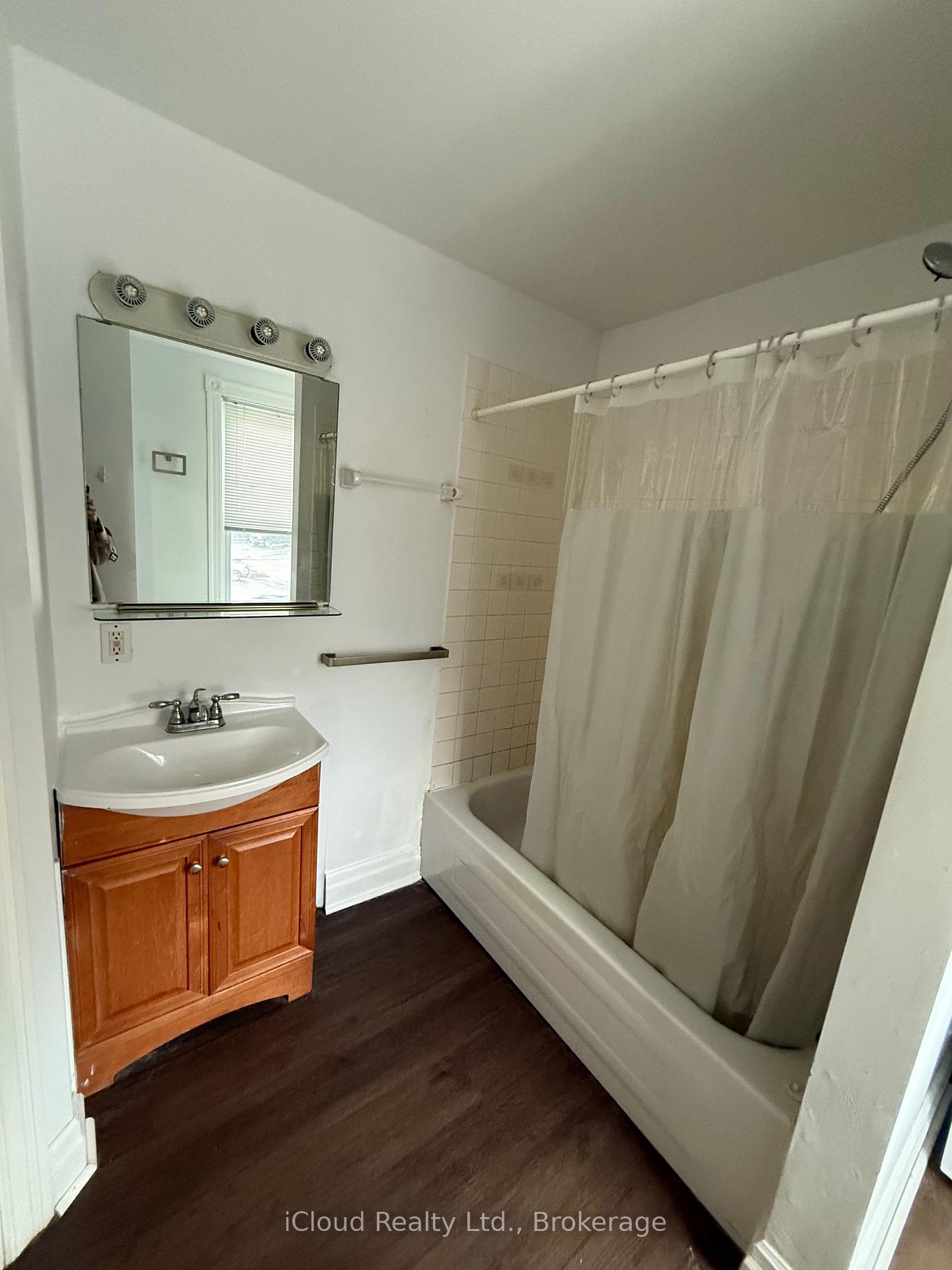 Photo 20 of Unit 3rd Flr, 5 Caithness Street W, Haldimand — HOMEH
