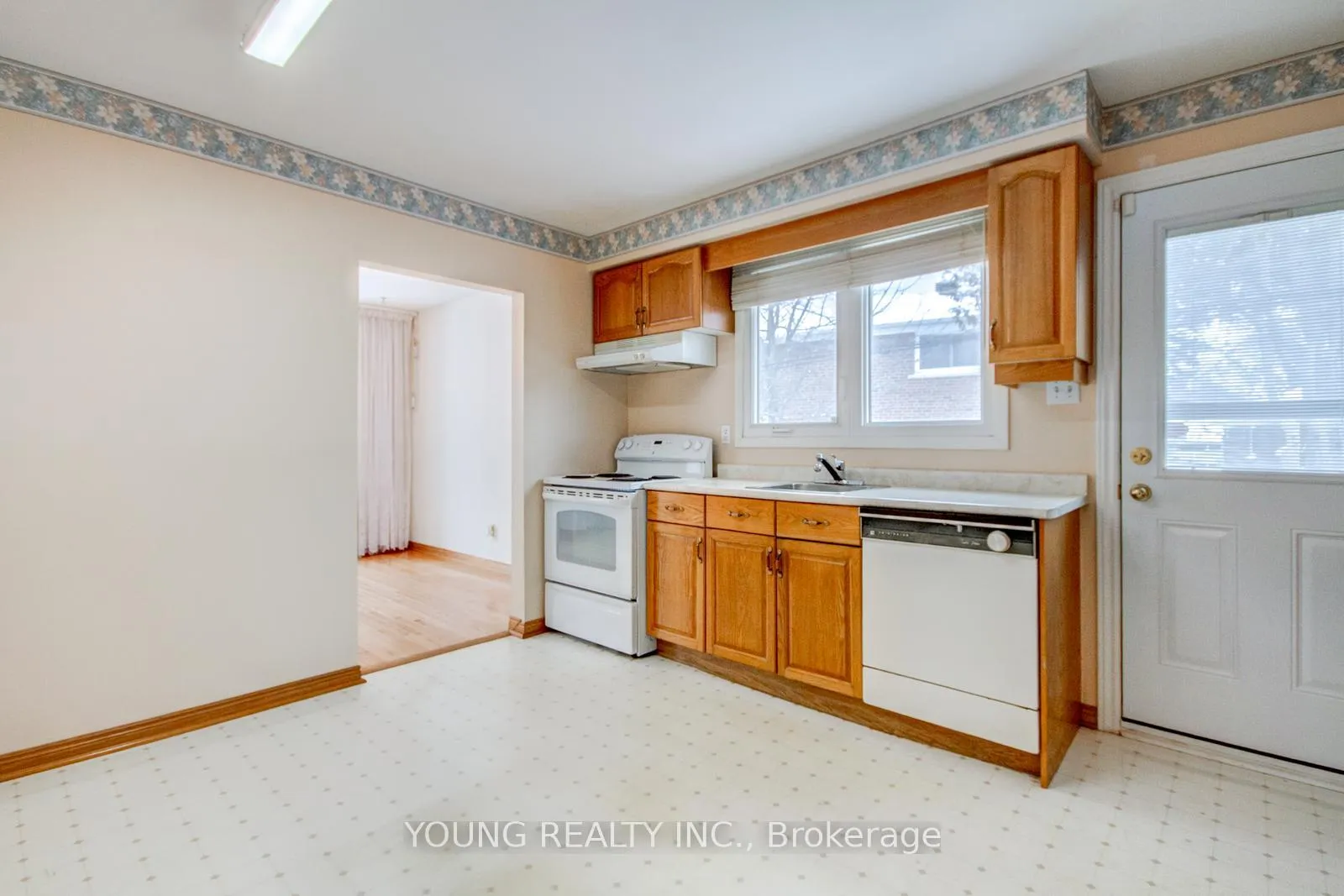 Photo 17 of 75 Southdale Drive, Markham, Bullock — HOMEH