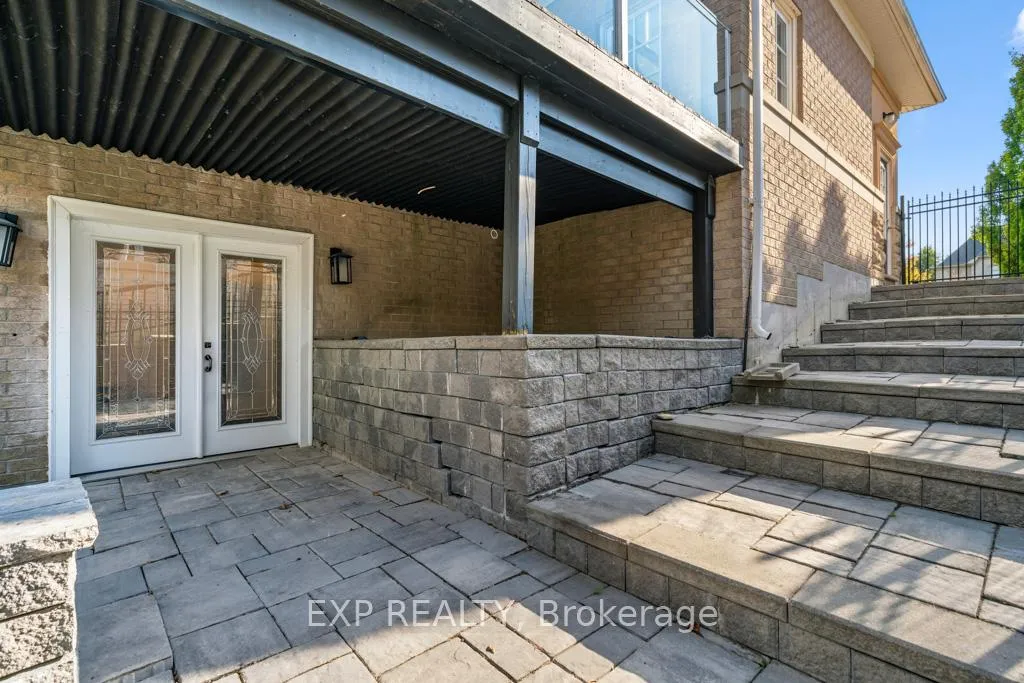 Photo 47 of 22 Longthorpe Court, Aurora, Bayview Southeast — HOMEH