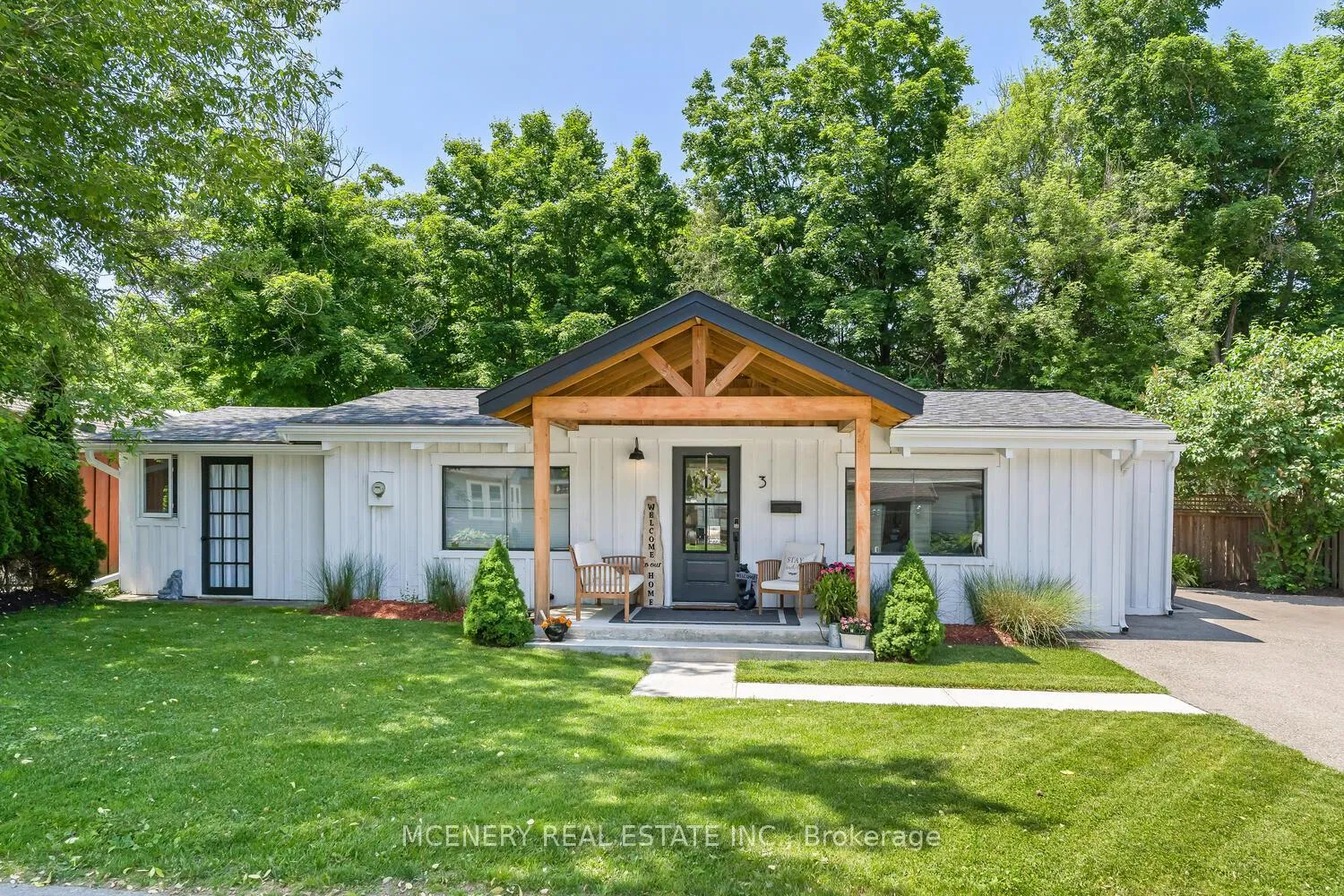 Photo 1 of 3 Sunnyside Drive, Erin, Hillsburgh — HOMEH
