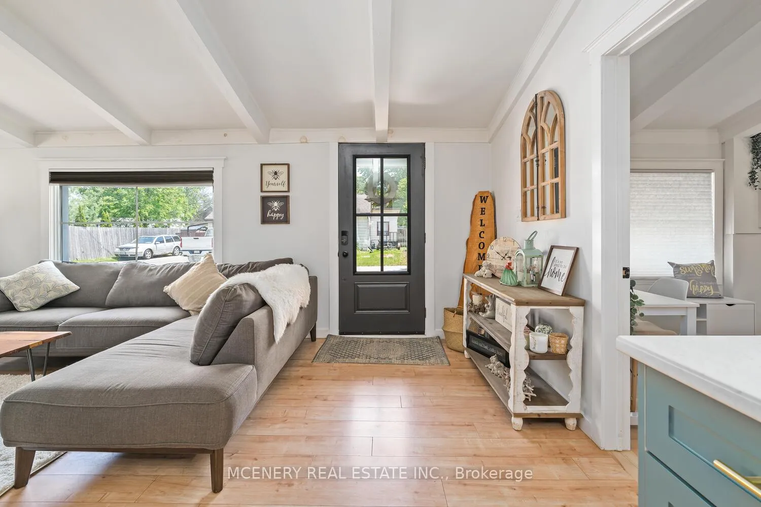 Photo 4 of 3 Sunnyside Drive, Erin, Hillsburgh — HOMEH