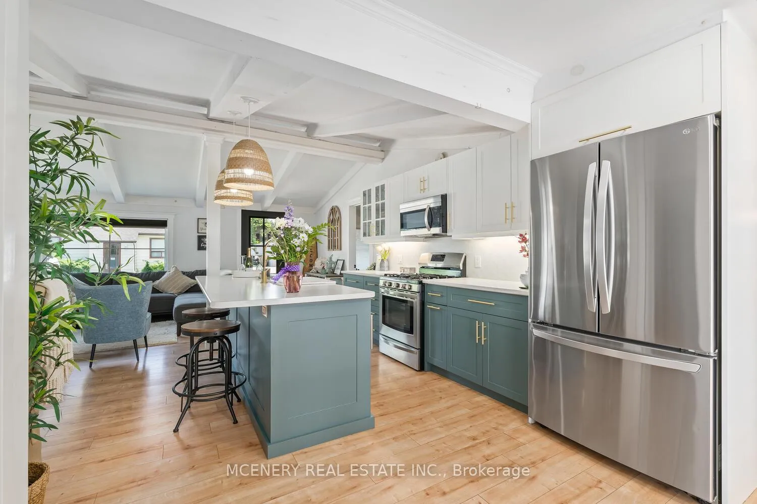 Photo 12 of 3 Sunnyside Drive, Erin, Hillsburgh — HOMEH