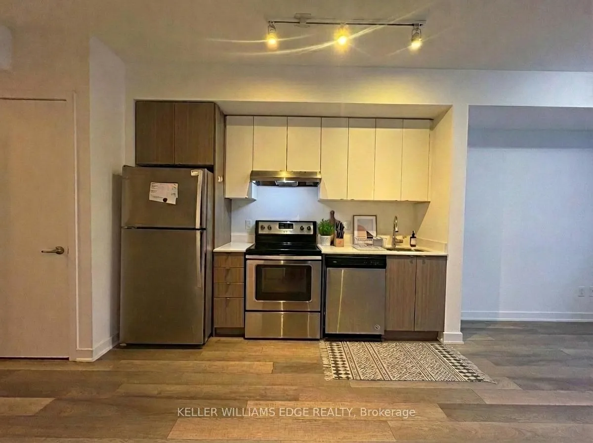 Photo 6 of Unit 420, 5260 Dundas Street, Burlington, Orchard — HOMEH