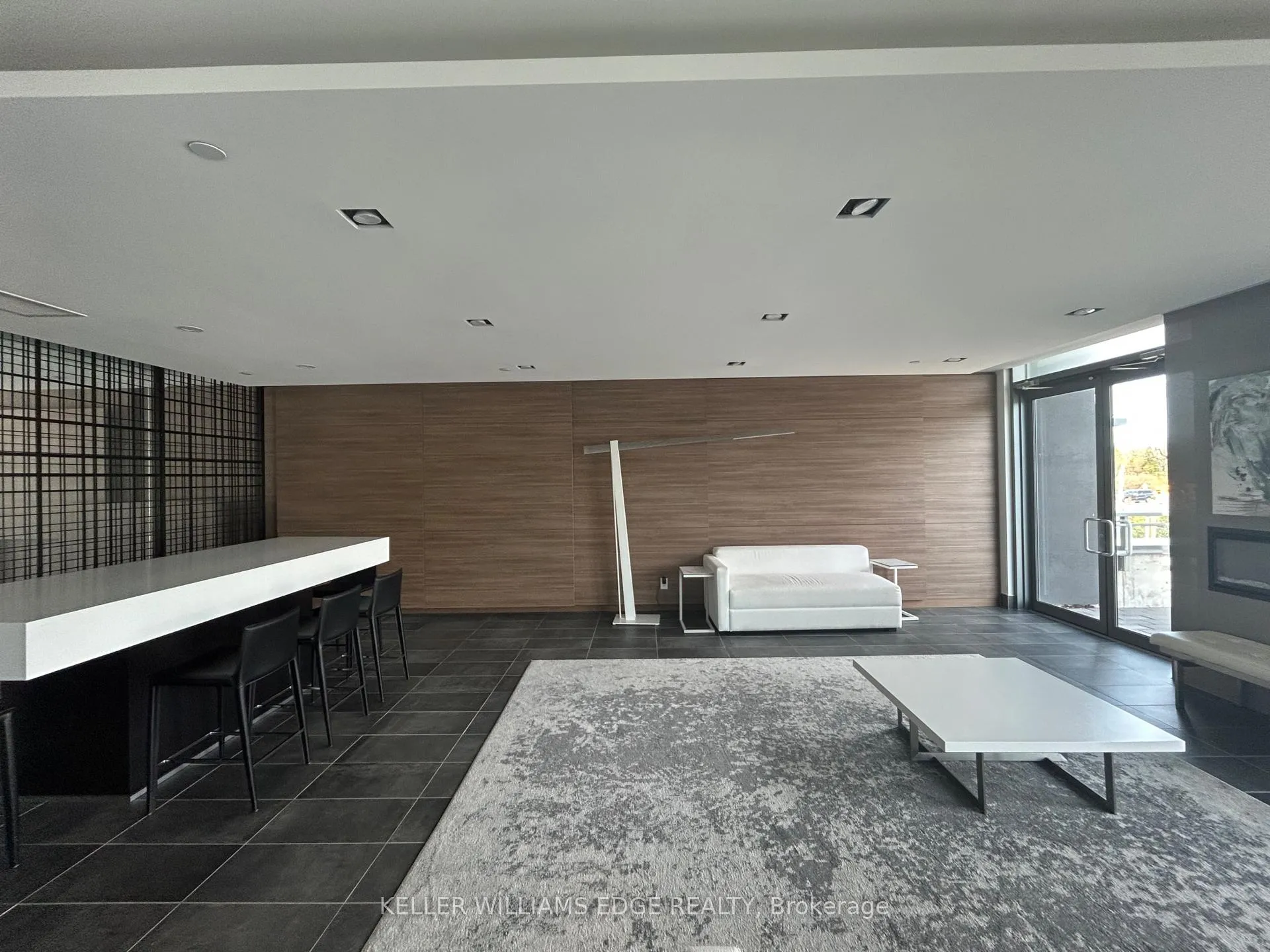 Photo 13 of Unit 420, 5260 Dundas Street, Burlington, Orchard — HOMEH