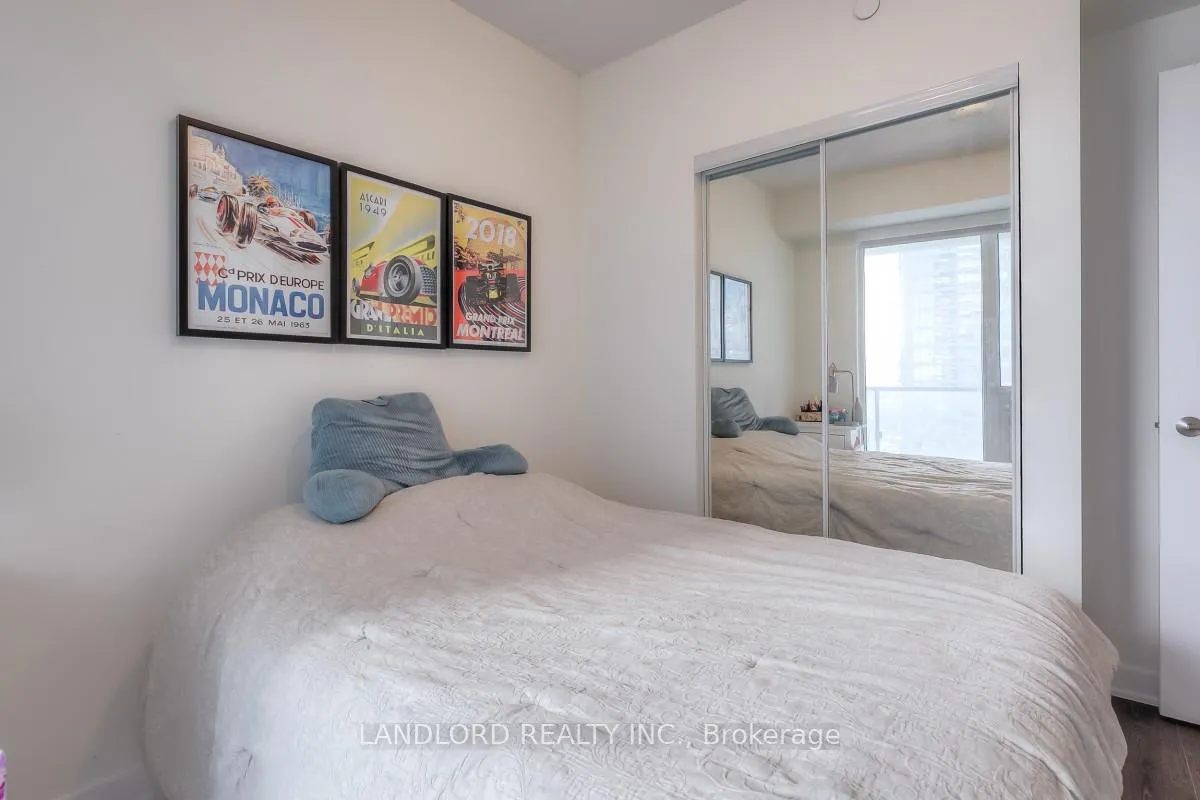 Photo 14 of Unit 1607, 2221 Yonge Street, Toronto, Mount Pleasant West — HOMEH
