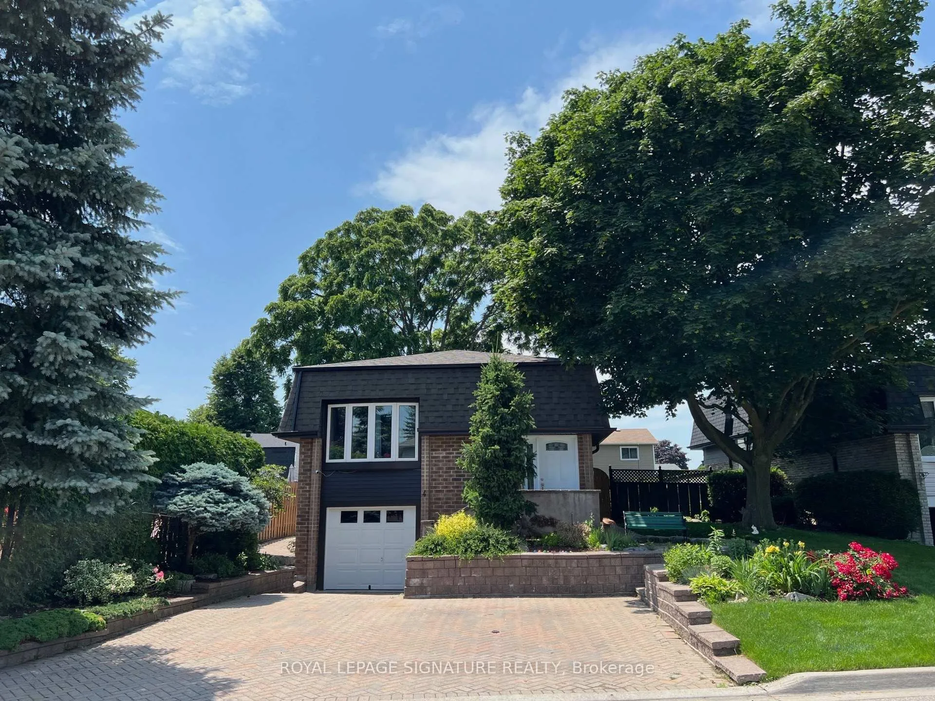 Photo 1 of 4 Ingram Court, Whitby, Lynde Creek — HOMEH