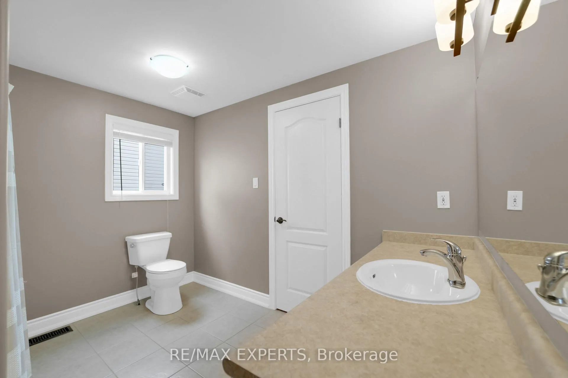 Photo 26 of 80 Shephard Avenue, New Tecumseth, Alliston — HOMEH