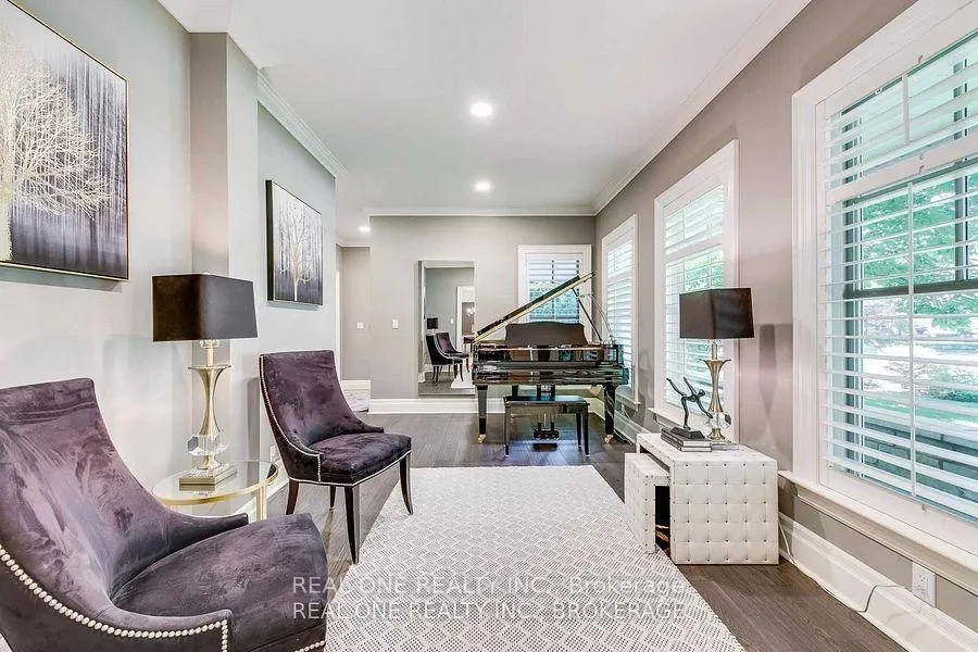 Photo 11 of 249 Poplar Drive, Oakville, Morrison — HOMEH