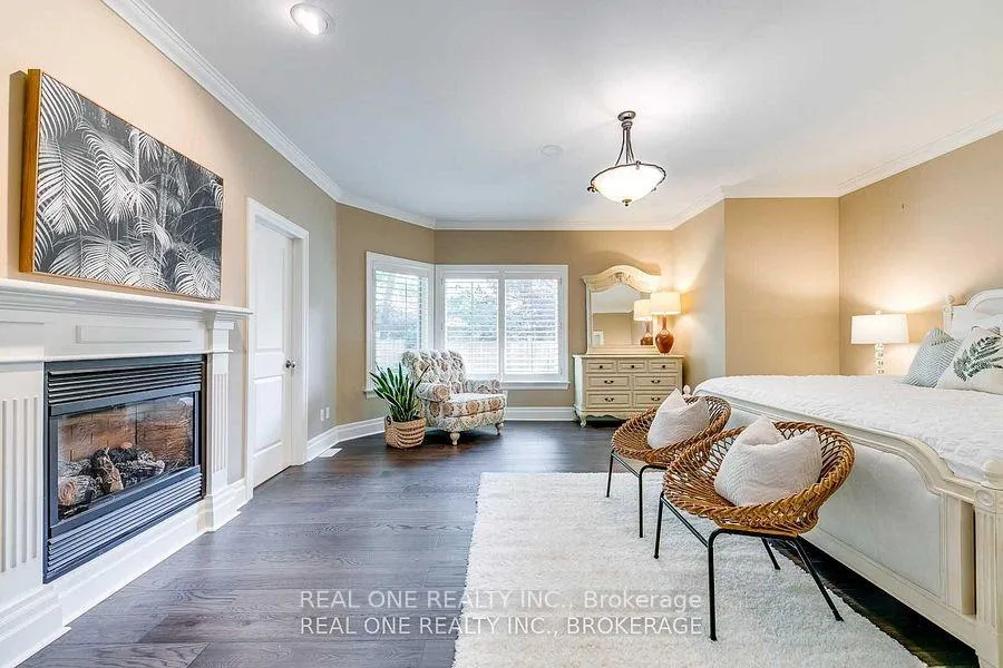 Photo 17 of 249 Poplar Drive, Oakville, Morrison — HOMEH