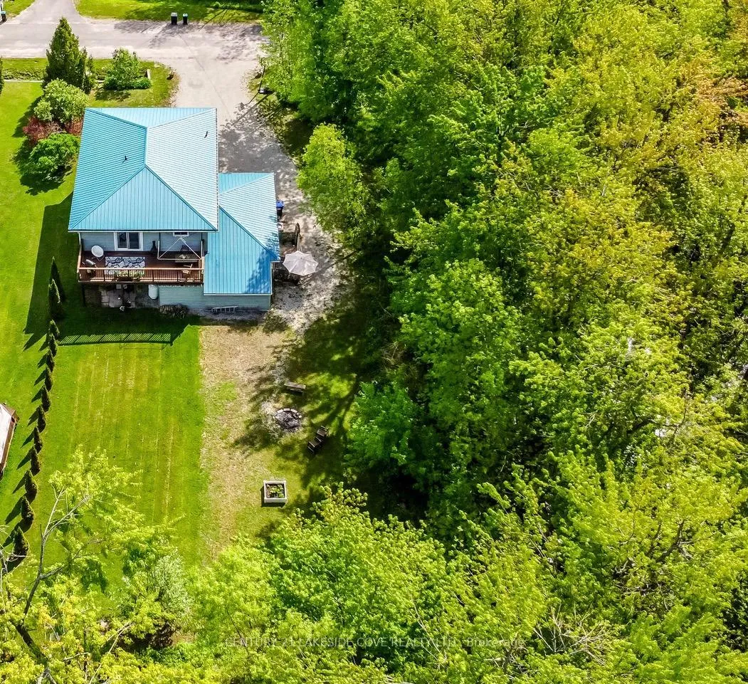 Photo 3 of 3976 Woodland Drive, Ramara, Rural Ramara — HOMEH