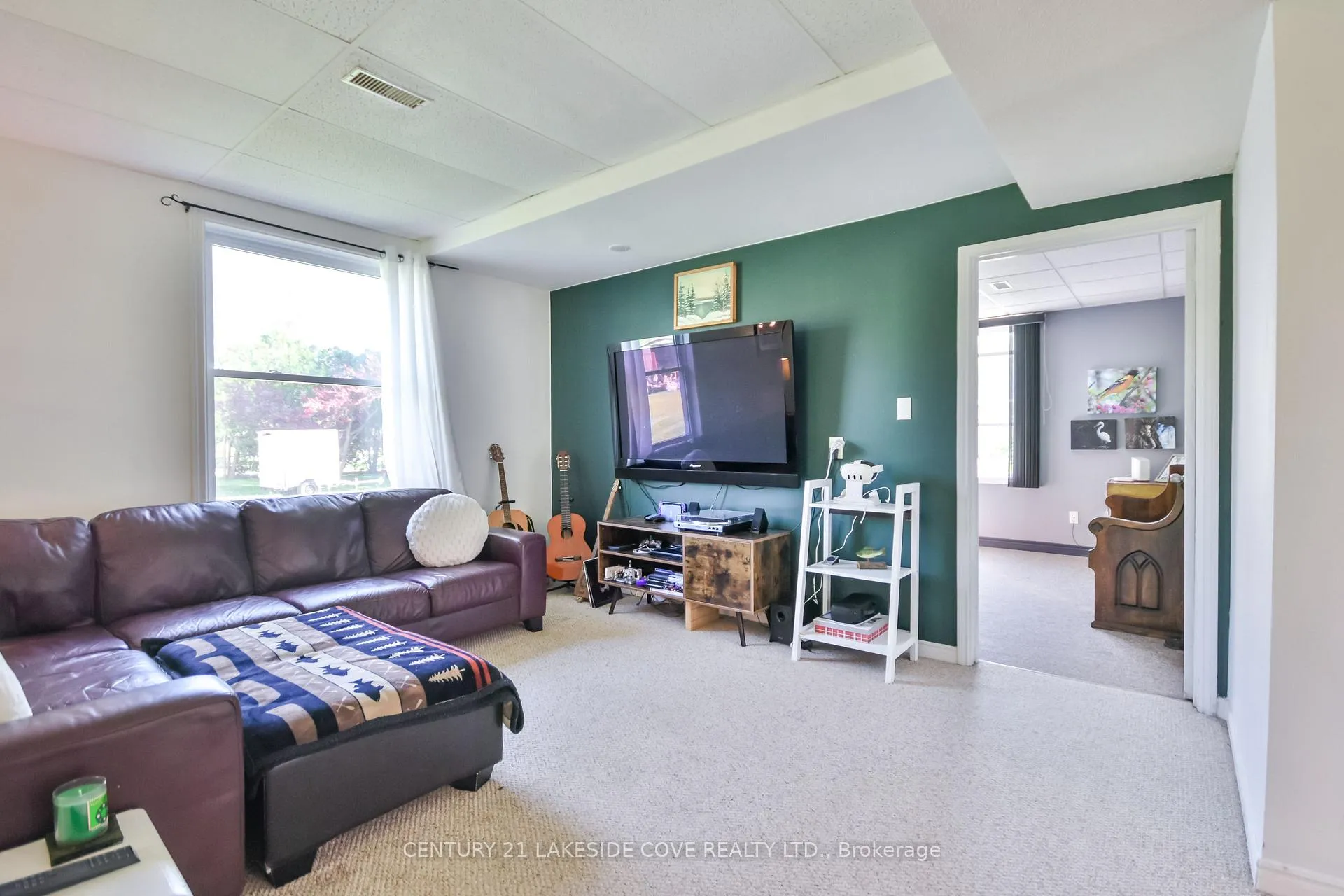 Photo 7 of 3976 Woodland Drive, Ramara, Rural Ramara — HOMEH