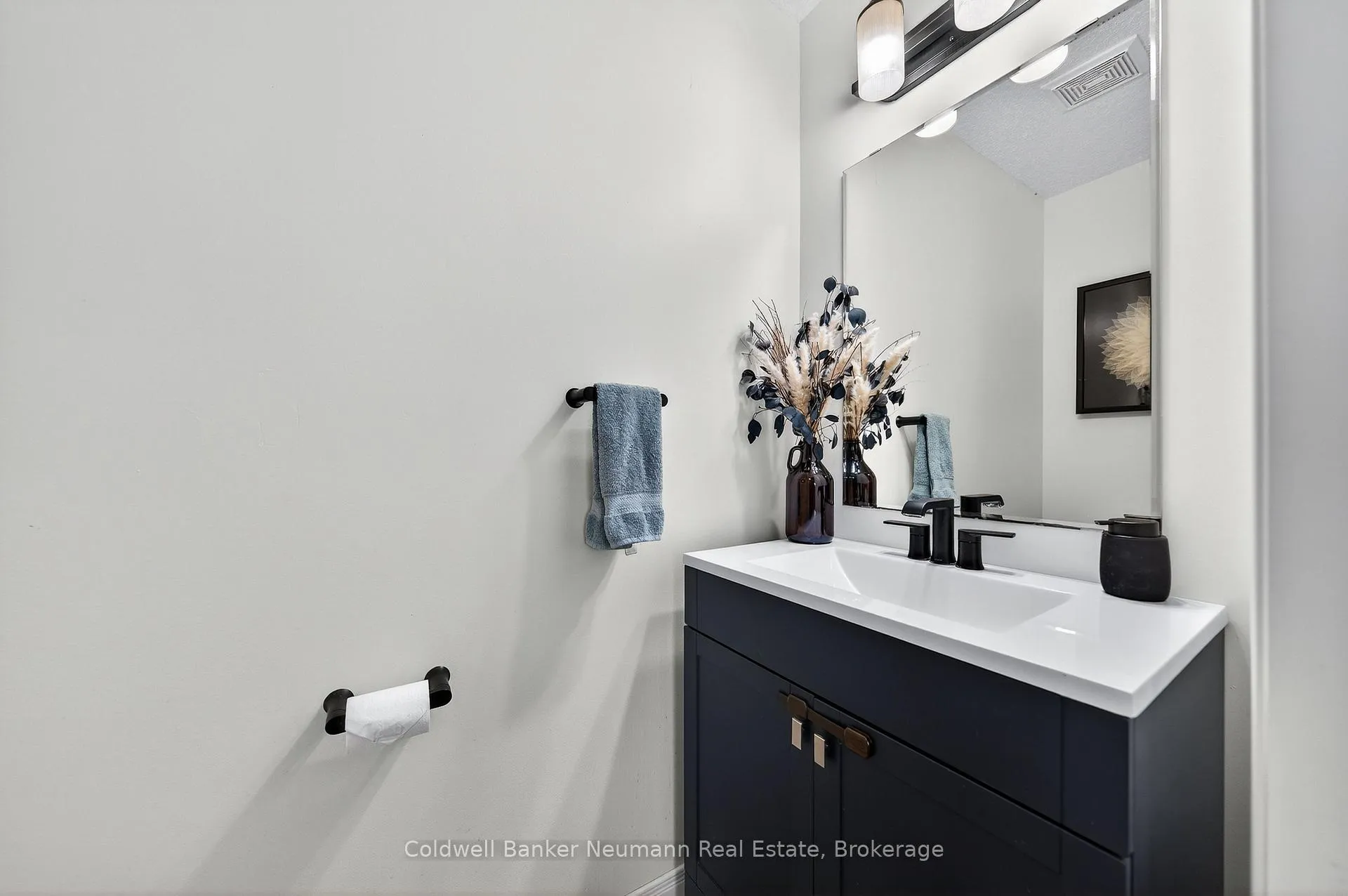 Photo 16 of Unit 107, 35 Mountford Drive, Guelph, Grange Road — HOMEH