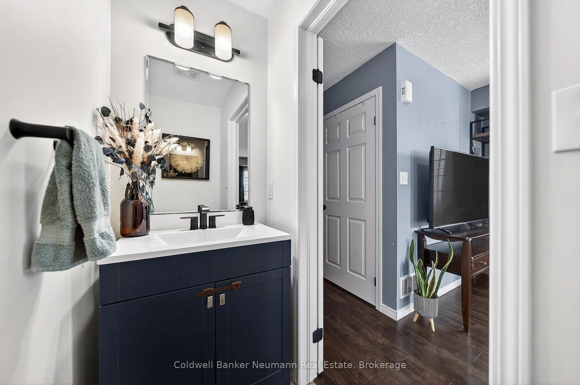Photo 17 of Unit 107, 35 Mountford Drive, Guelph, Grange Road — HOMEH