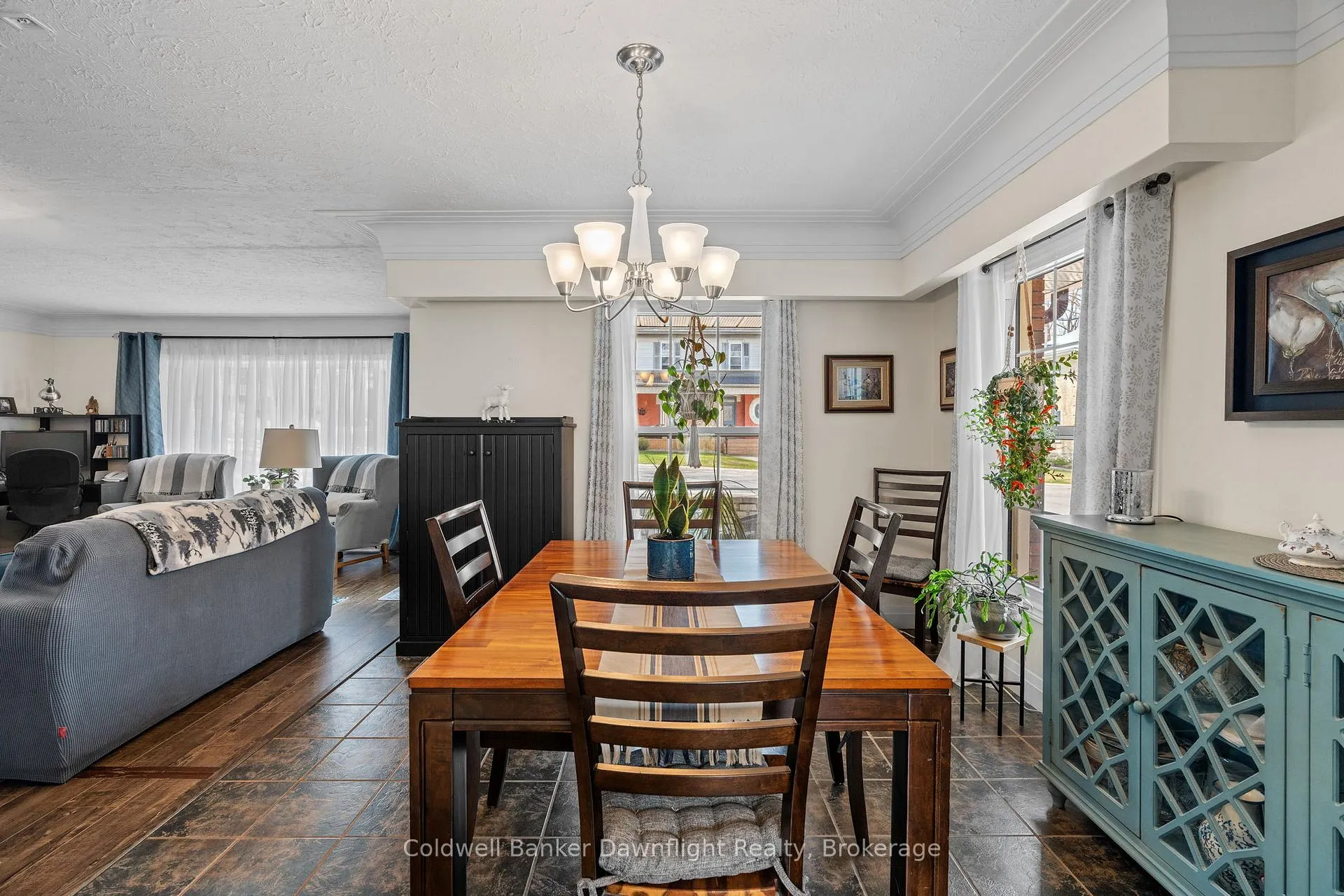 Photo 8 of 95 Patrick Street E, North Huron, Wingham — HOMEH