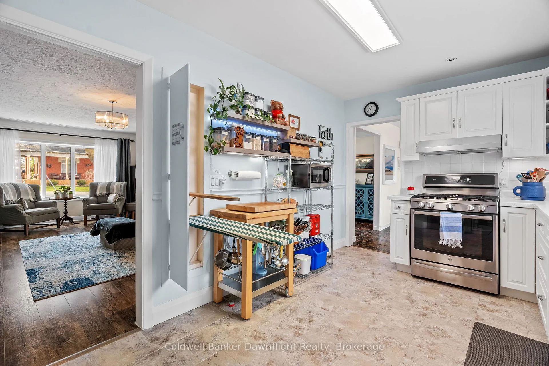Photo 19 of 95 Patrick Street E, North Huron, Wingham — HOMEH