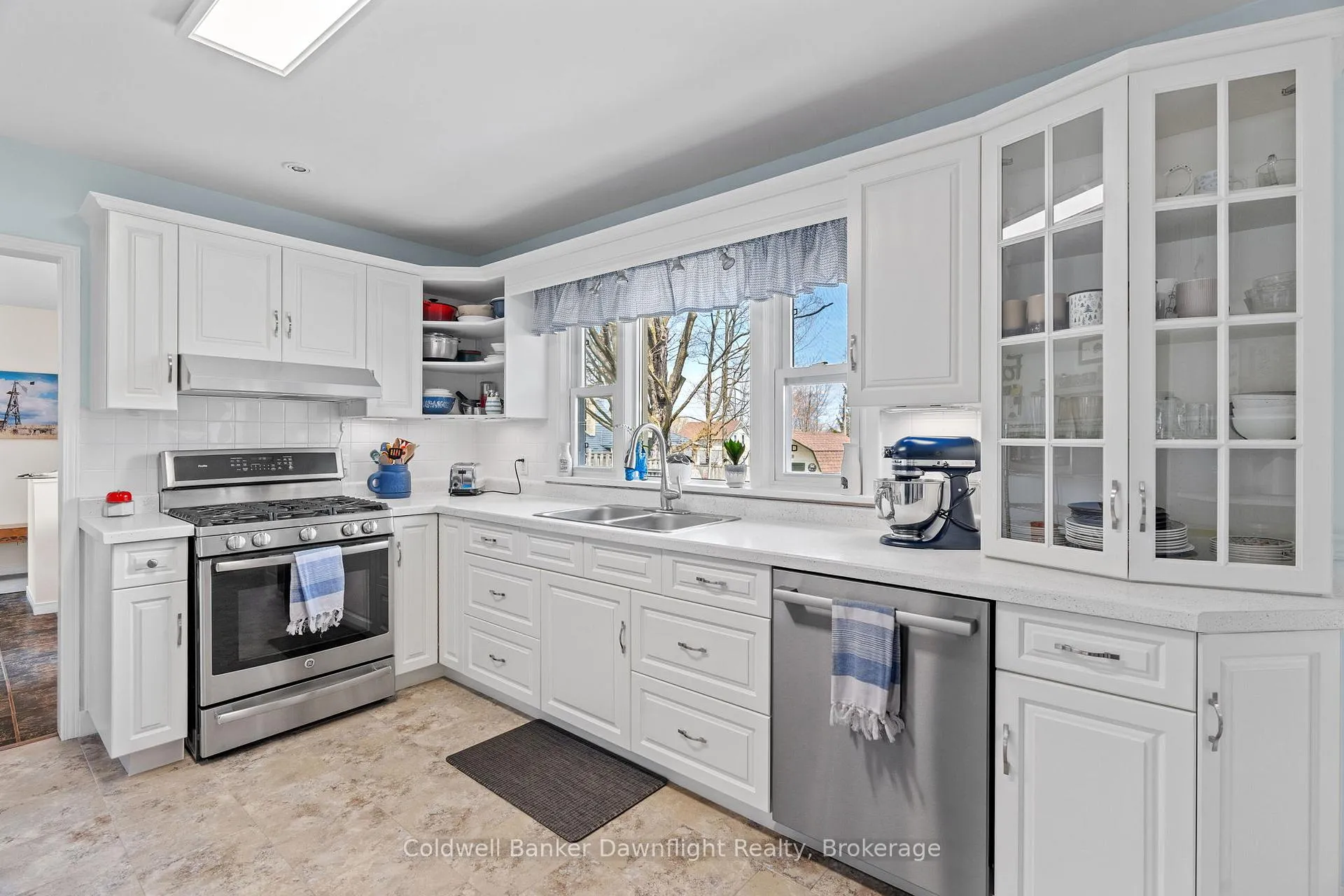 Photo 20 of 95 Patrick Street E, North Huron, Wingham — HOMEH