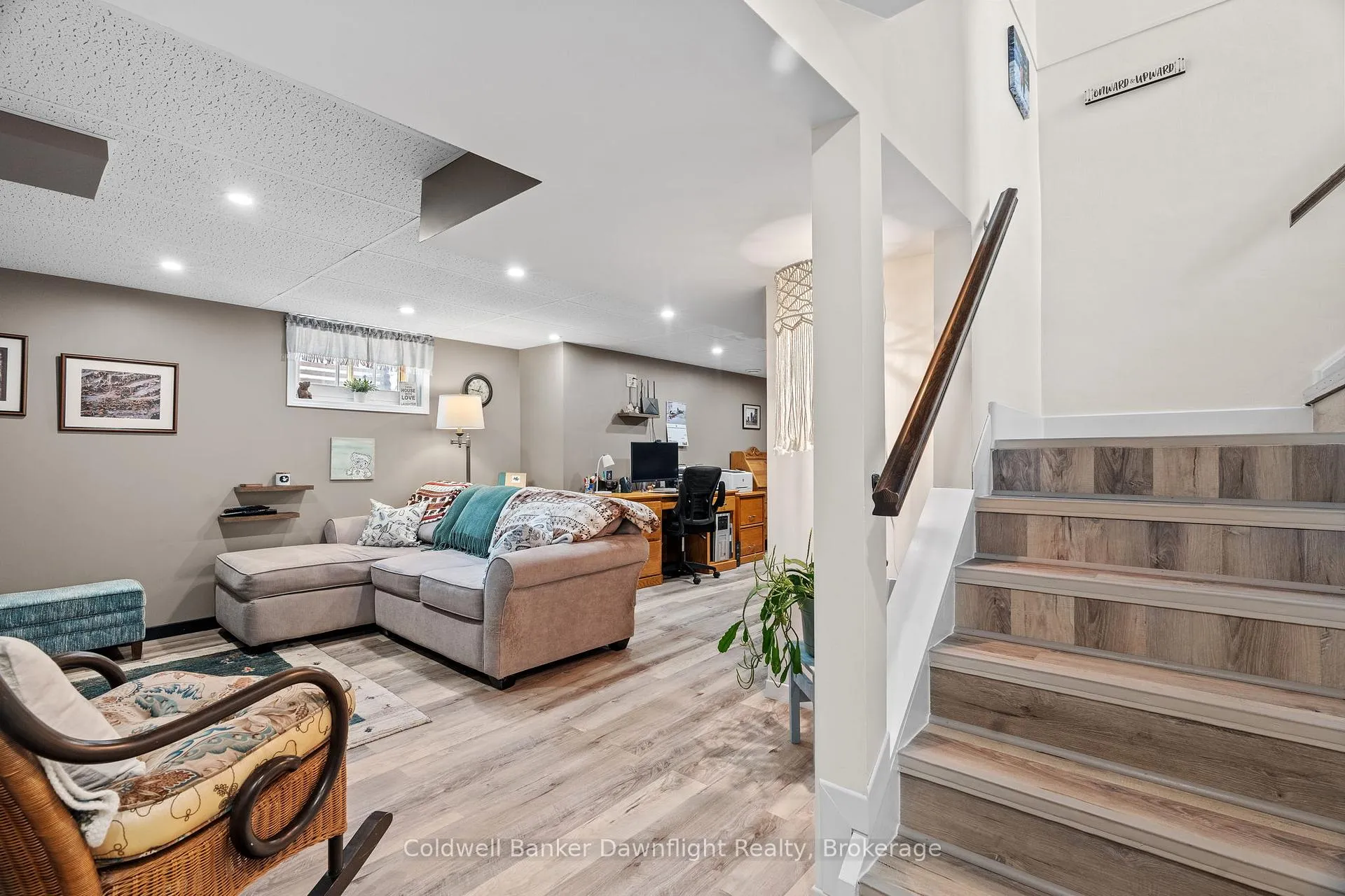 Photo 32 of 95 Patrick Street E, North Huron, Wingham — HOMEH