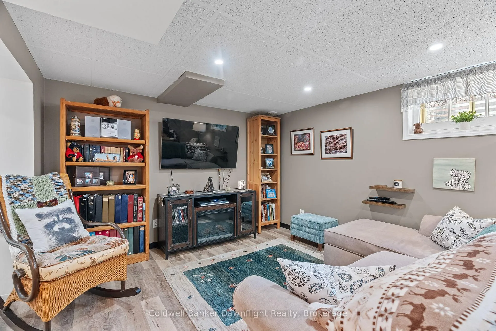 Photo 34 of 95 Patrick Street E, North Huron, Wingham — HOMEH