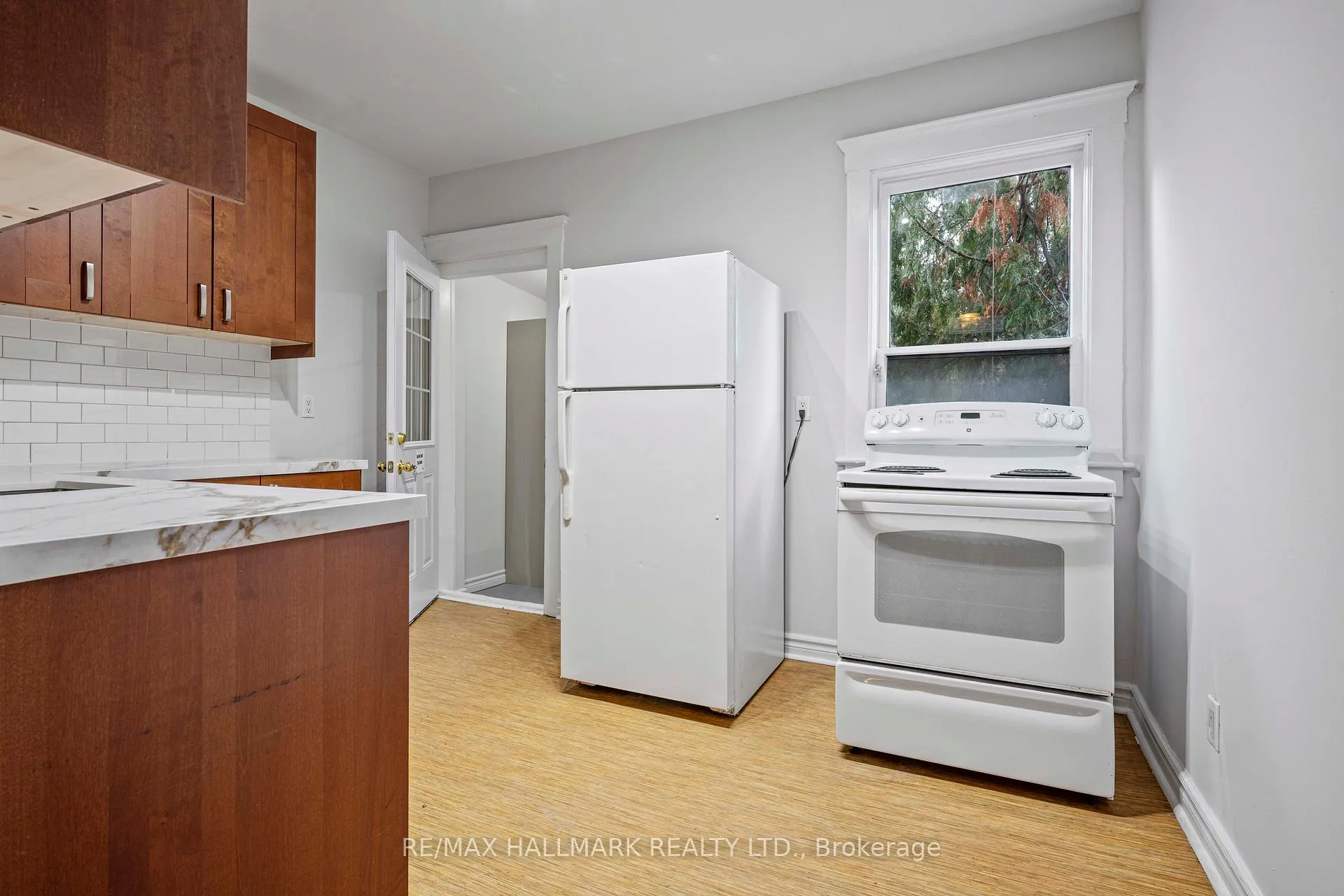 Photo 7 of Unit Main, 167 Heward Avenue, Toronto, South Riverdale — HOMEH
