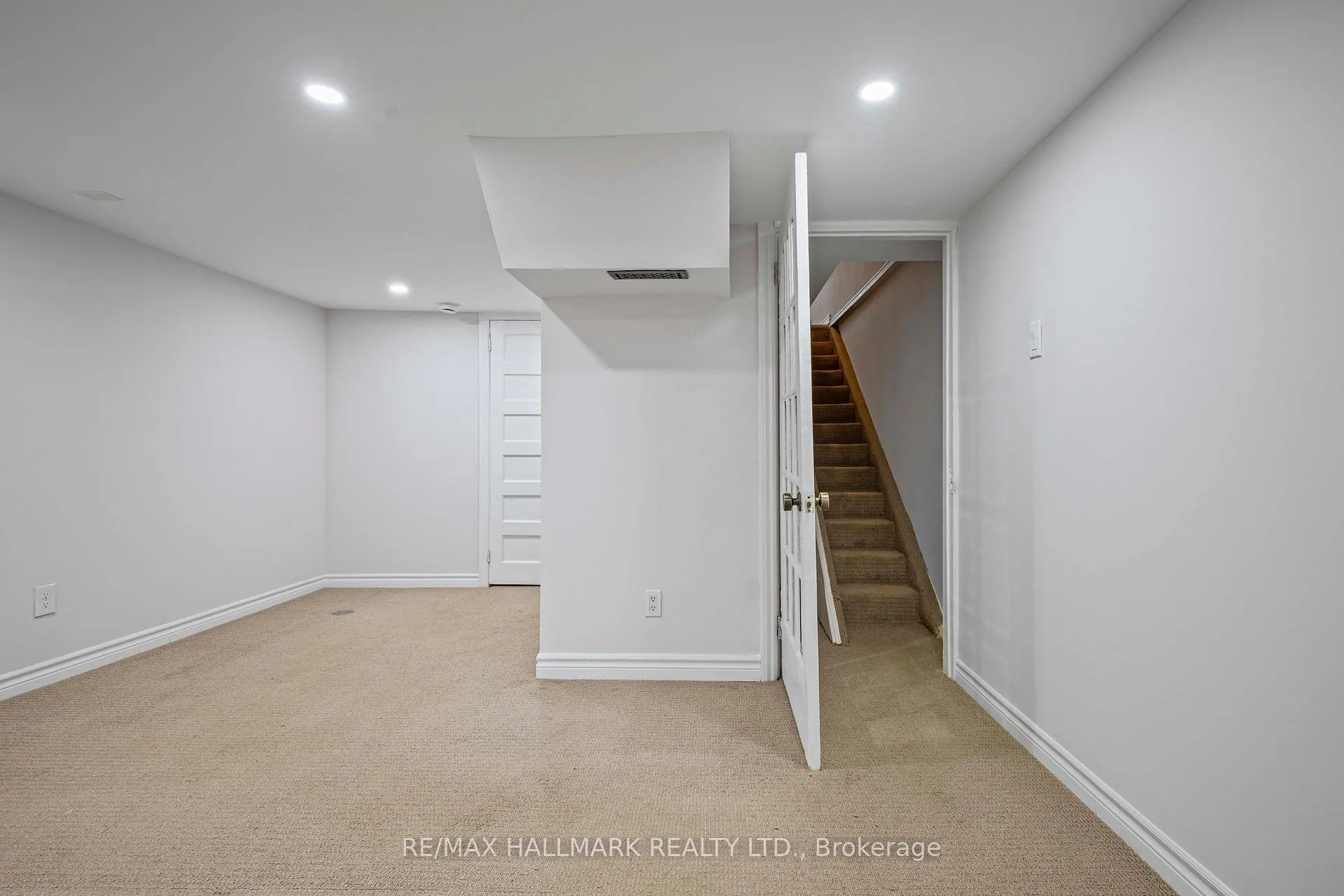 Photo 16 of Unit Main, 167 Heward Avenue, Toronto, South Riverdale — HOMEH