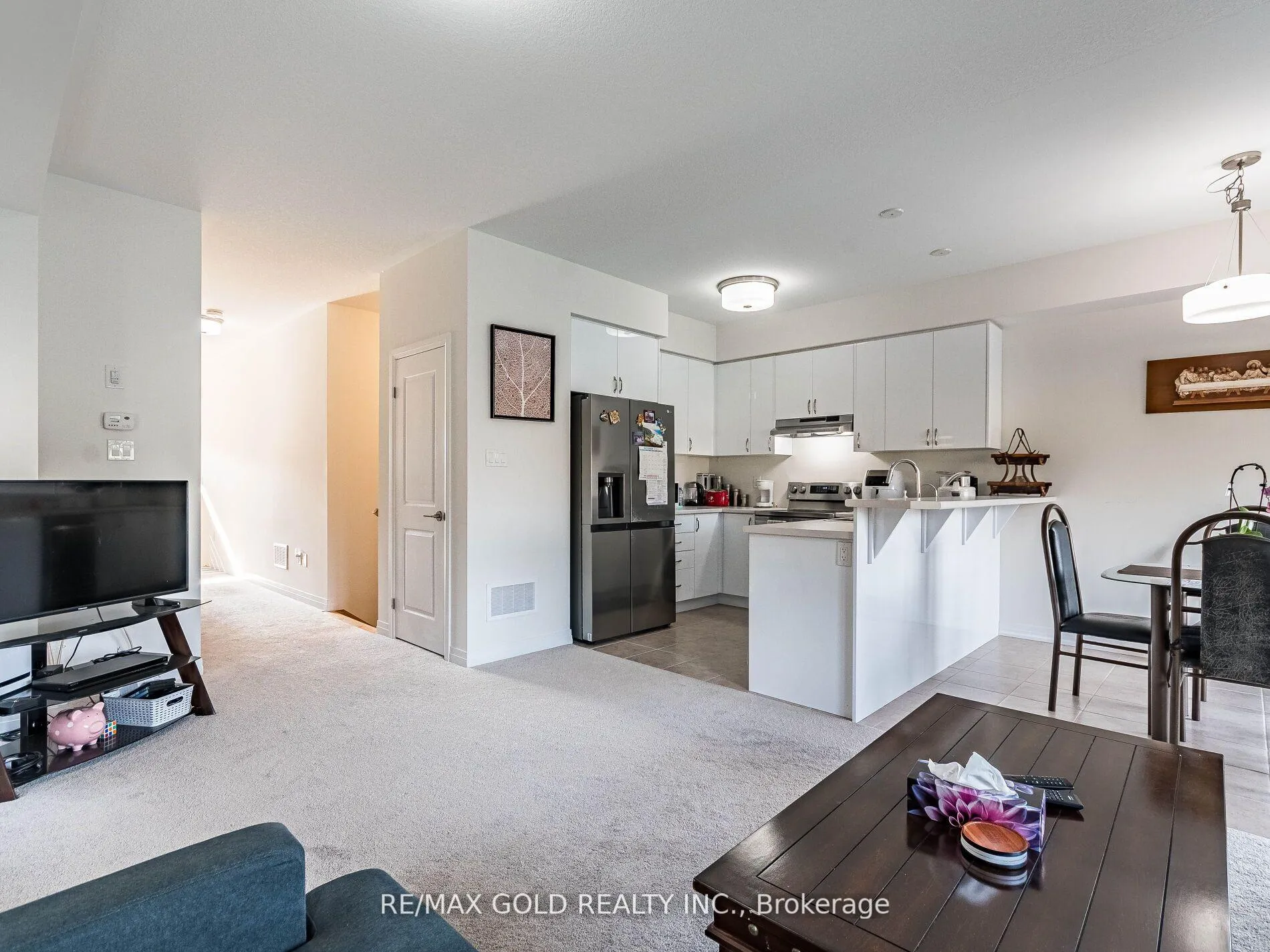 Photo 9 of 15 George Brier Drive W, Brant, Paris — HOMEH