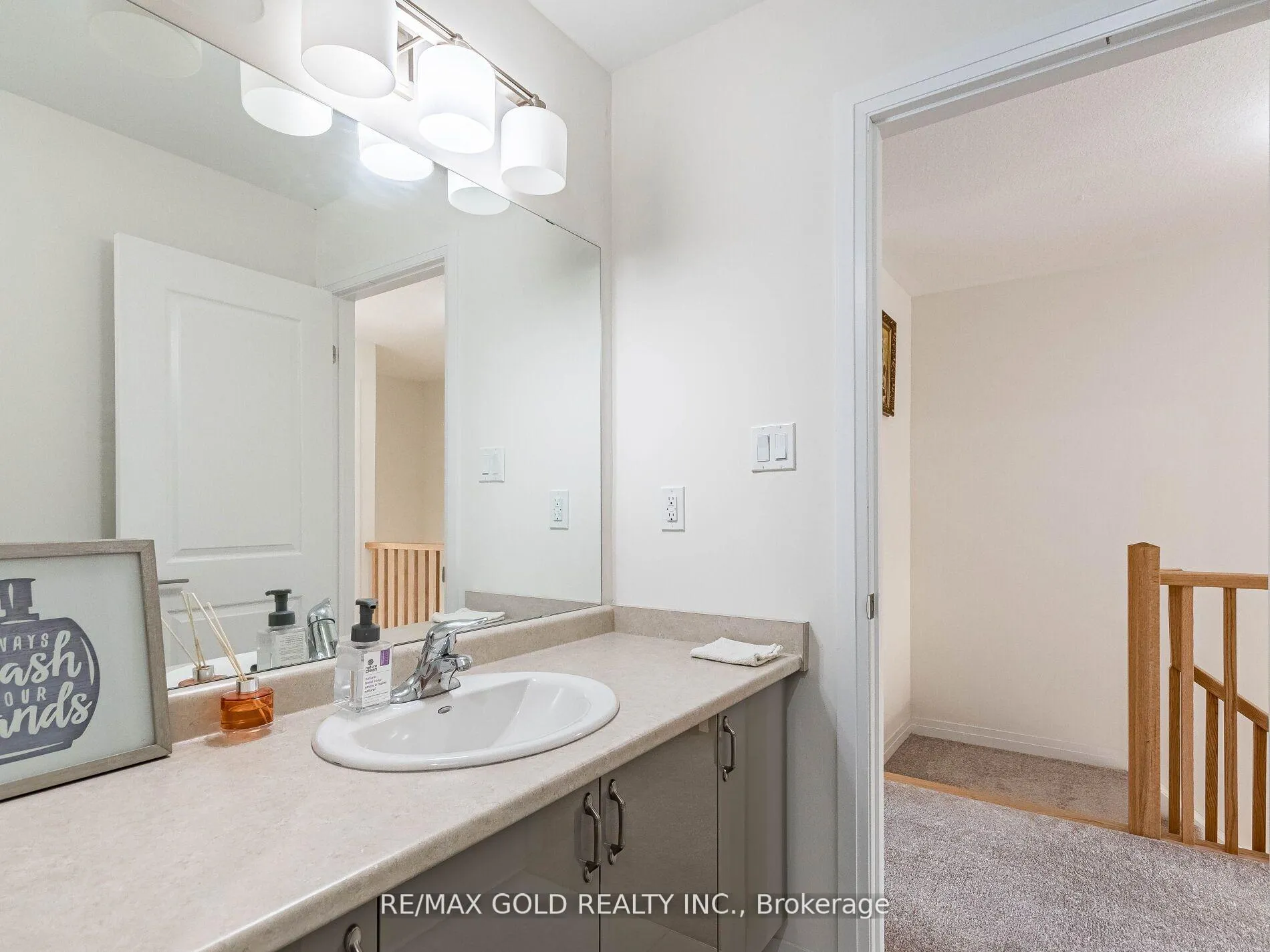 Photo 36 of 15 George Brier Drive W, Brant, Paris — HOMEH